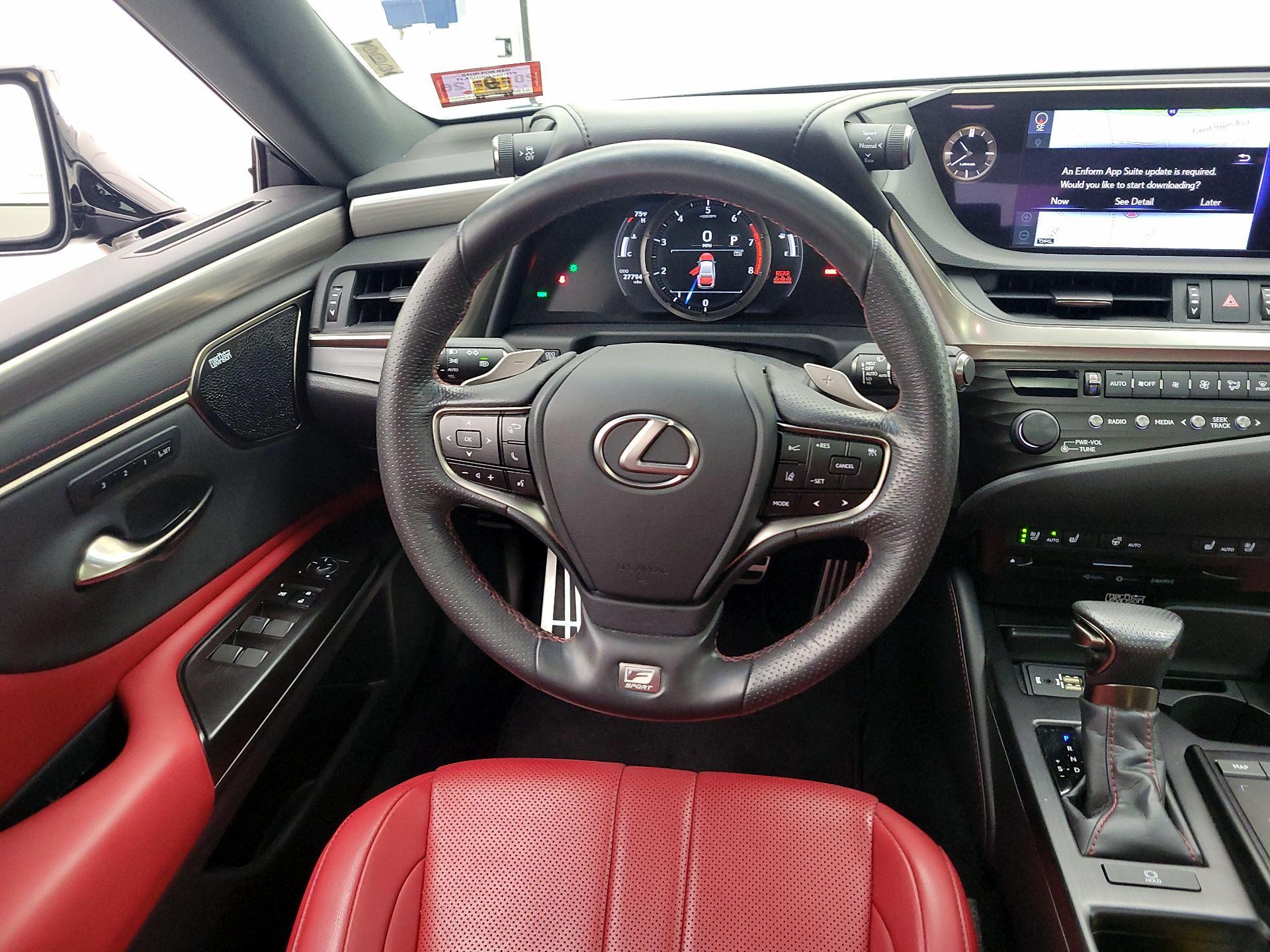 Thumbnail: 2019 Lexus ES - 10