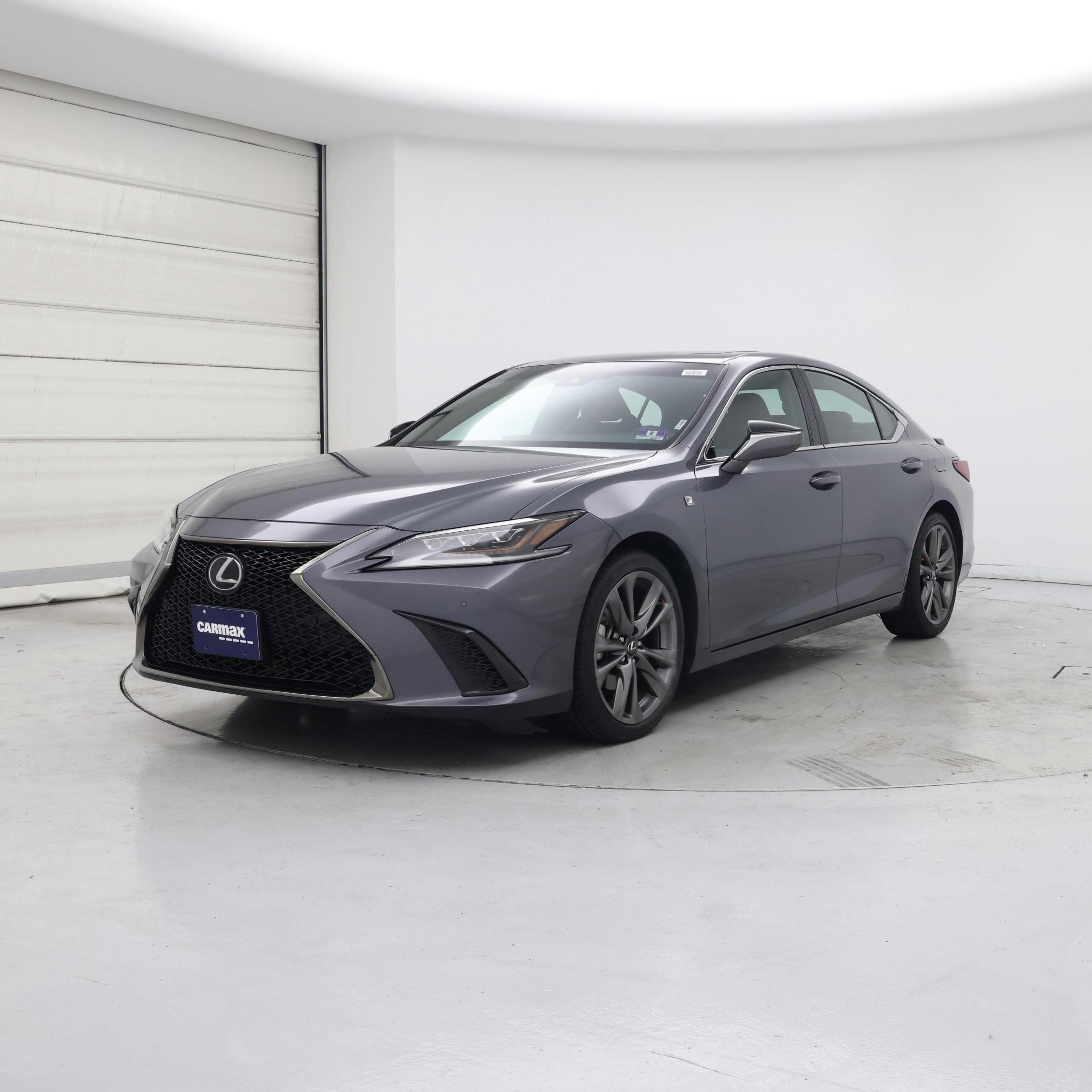 Thumbnail: 2019 Lexus ES - 4