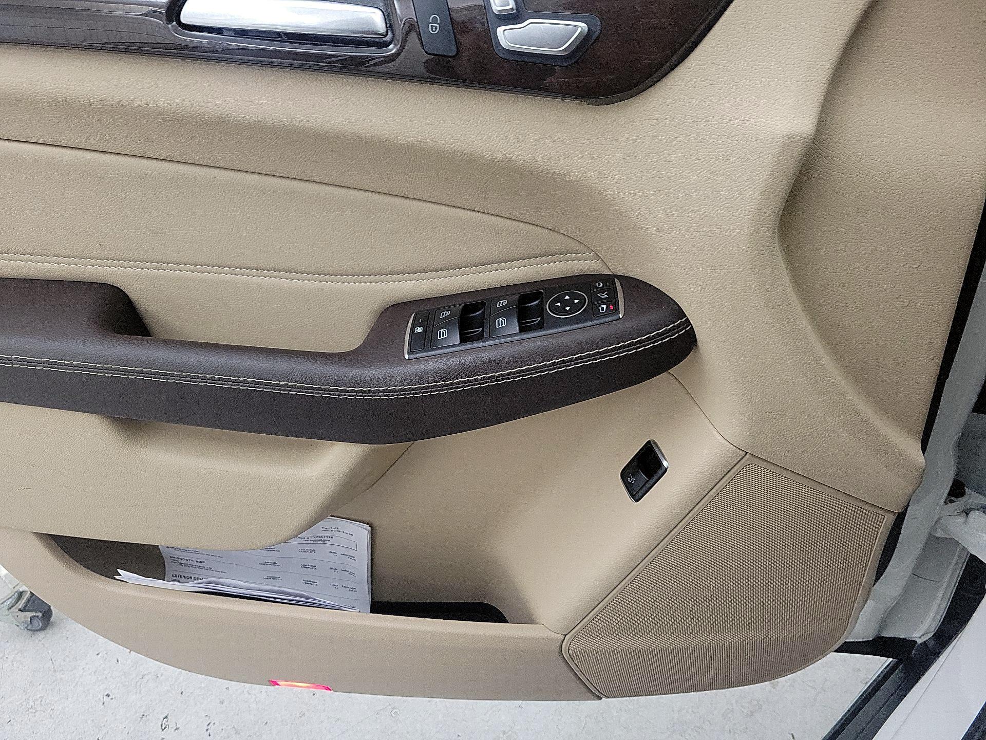 Thumbnail: 2019 Mercedes-Benz GLS - 12