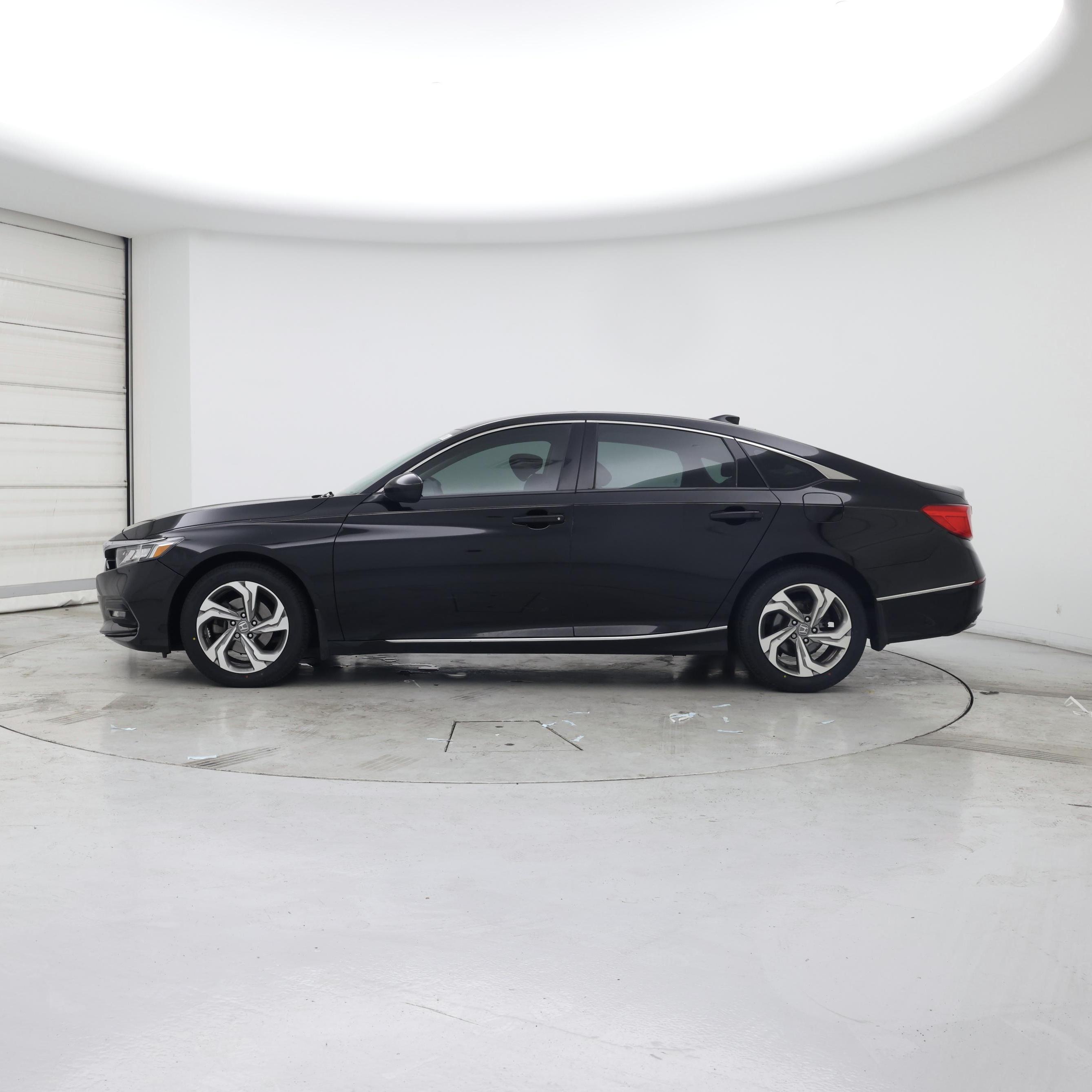 Thumbnail: 2018 Honda Accord - 3