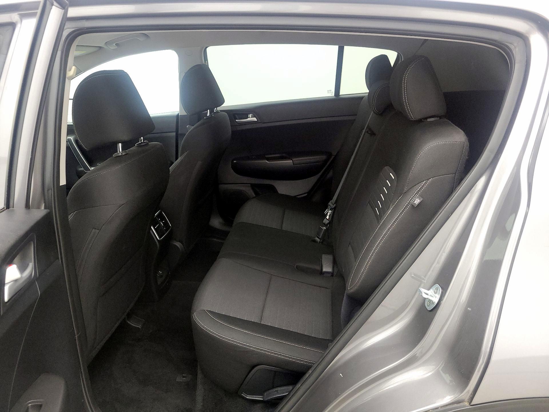 Thumbnail: 2018 Kia Sportage - 19