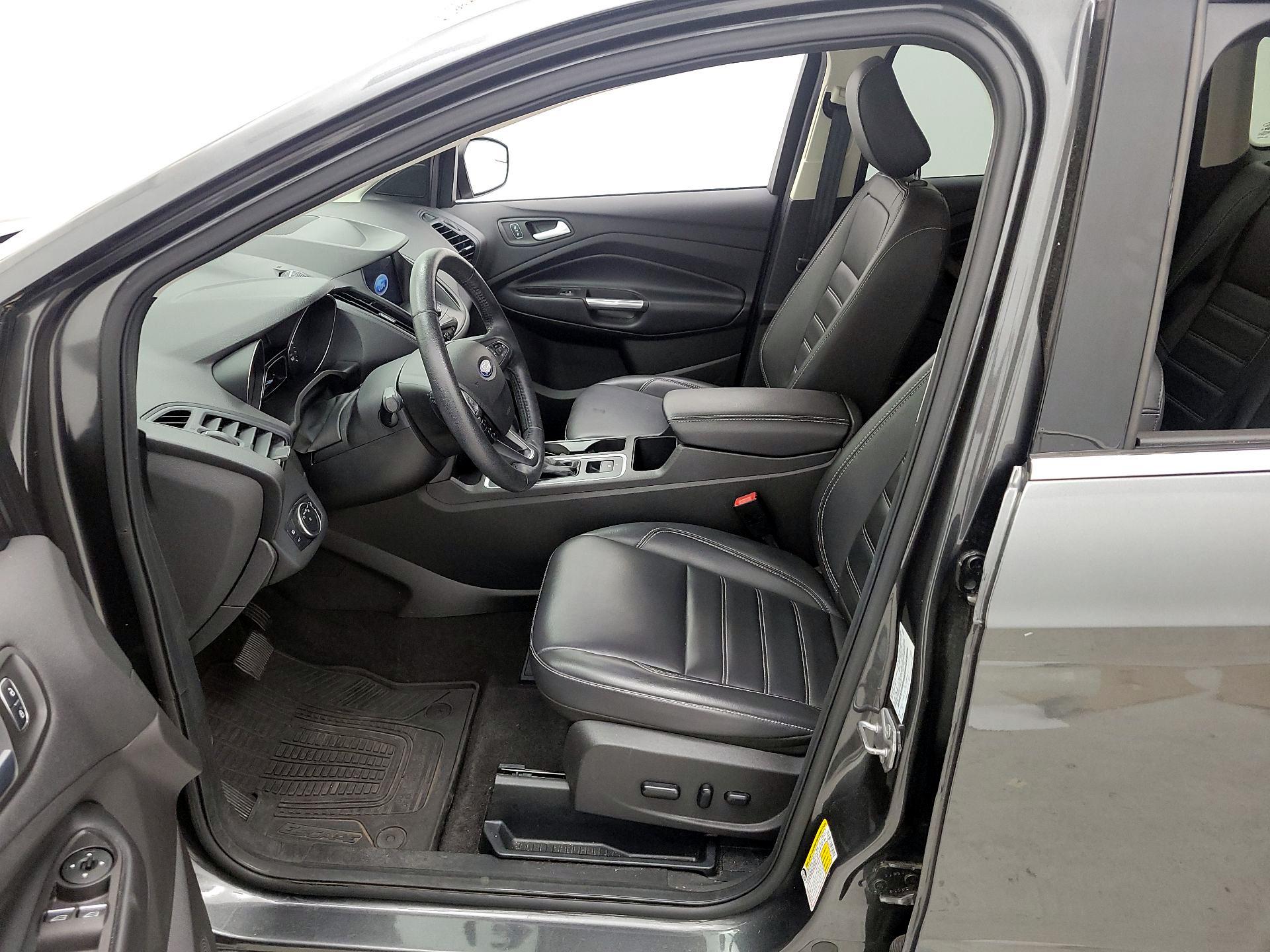 Thumbnail: 2019 Ford Escape - 11