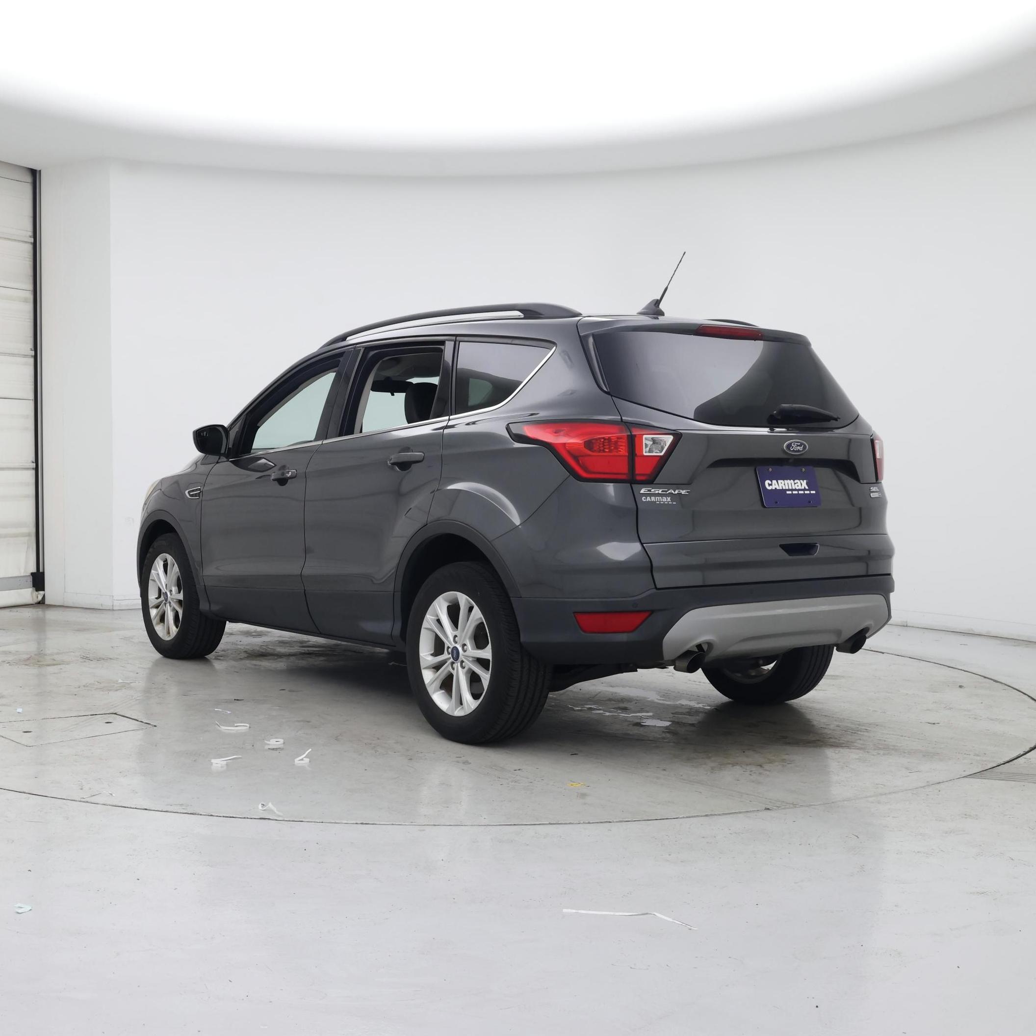 Thumbnail: 2019 Ford Escape - 2
