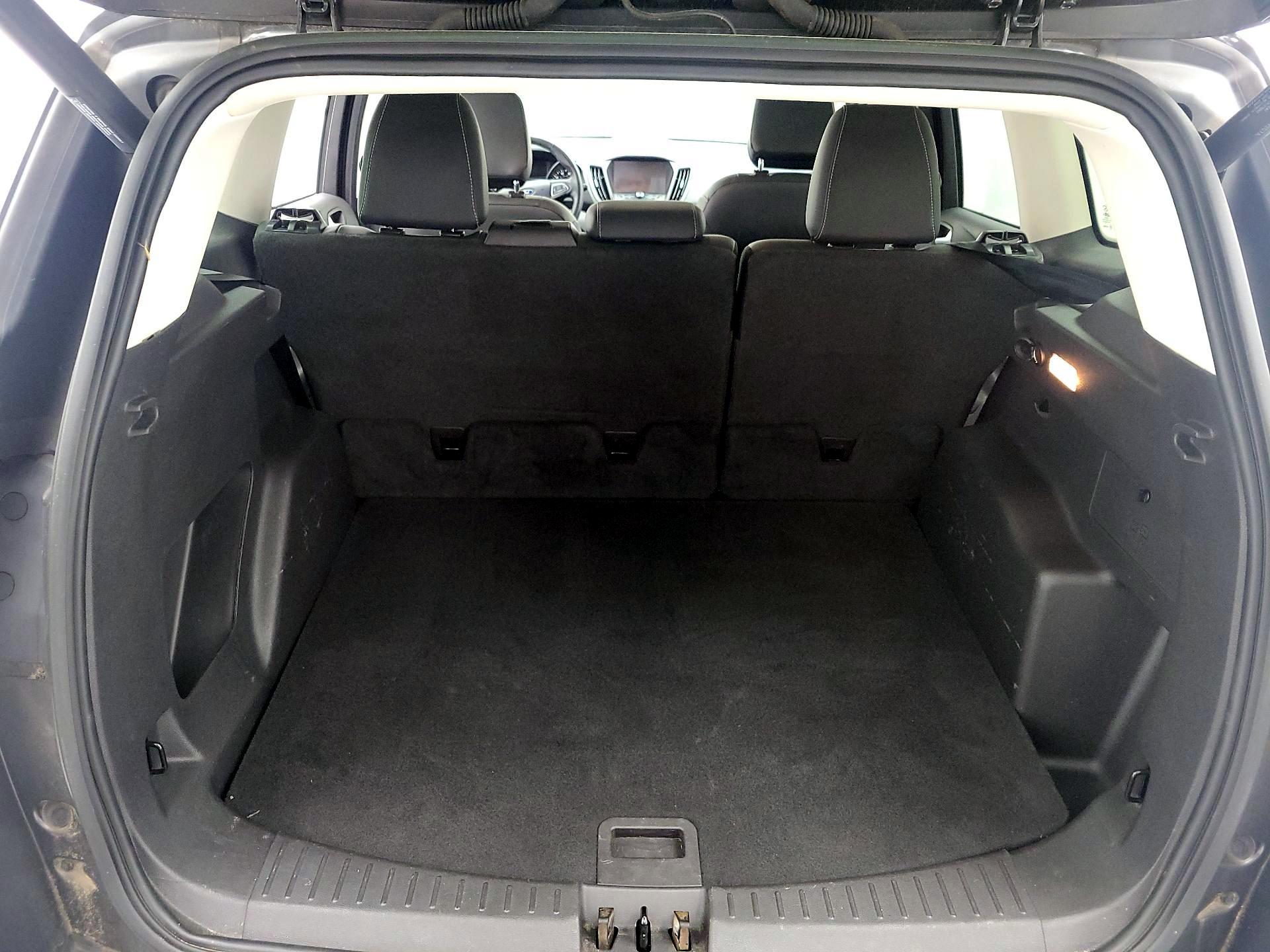Thumbnail: 2019 Ford Escape - 20