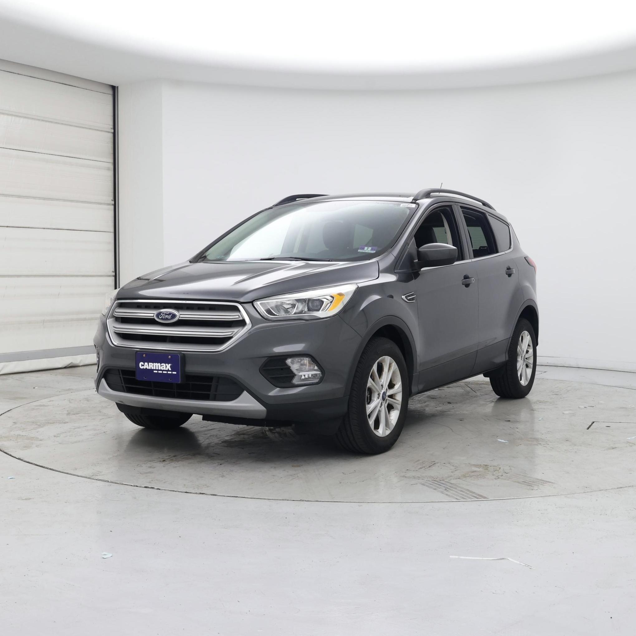 Thumbnail: 2019 Ford Escape - 4