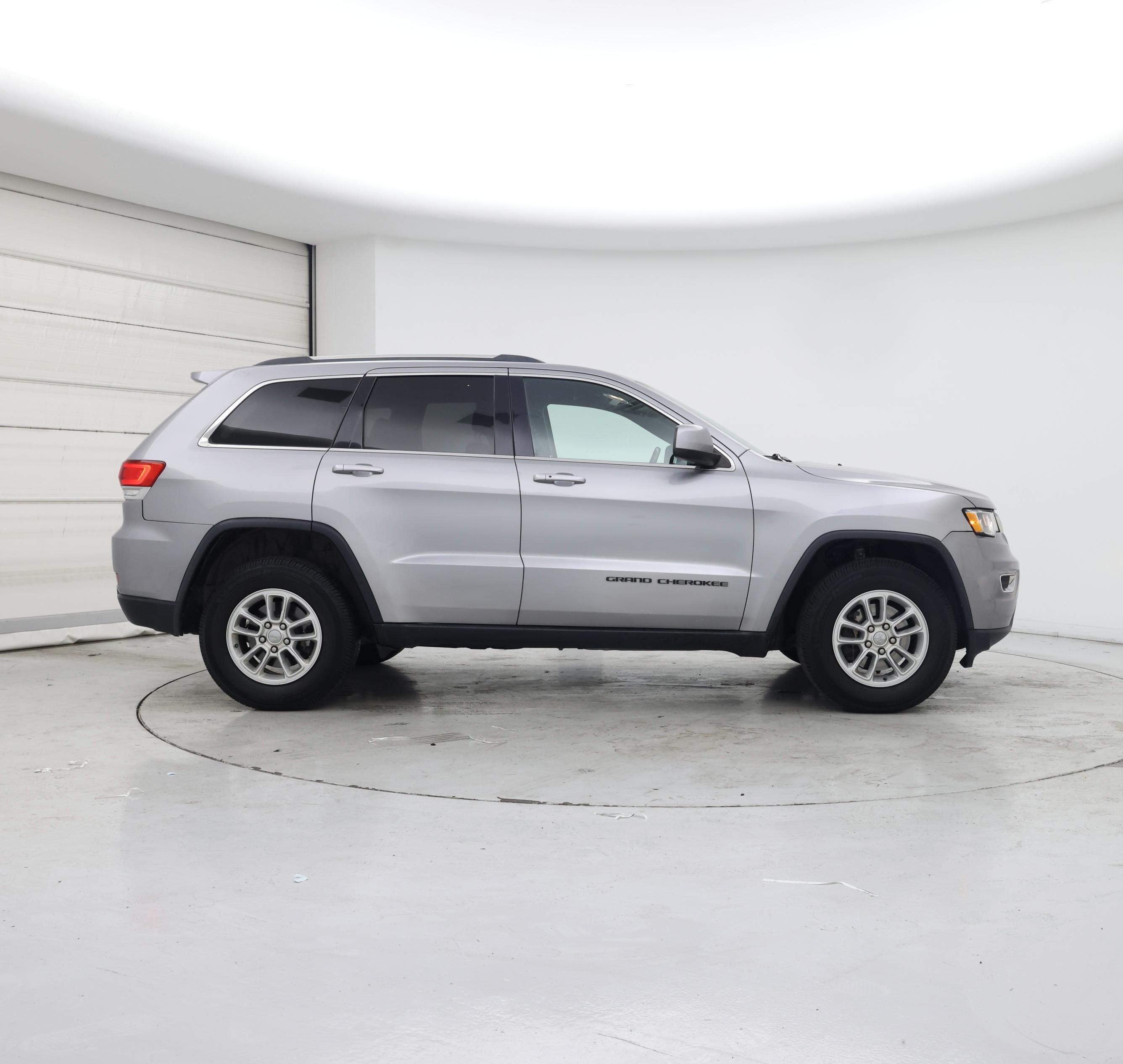 Thumbnail: 2019 Jeep Grand Cherokee - 7