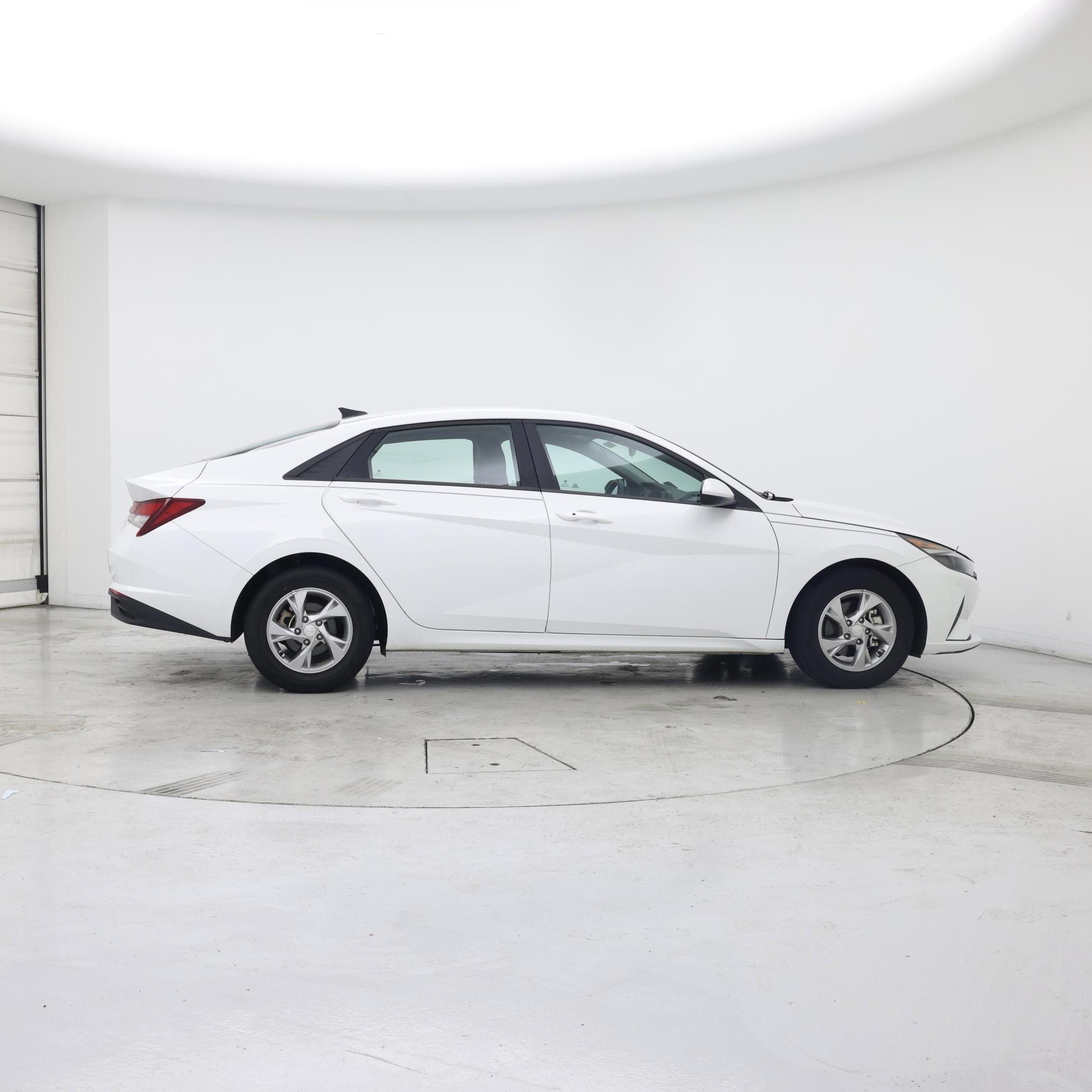 Thumbnail: 2021 Hyundai Elantra - 7