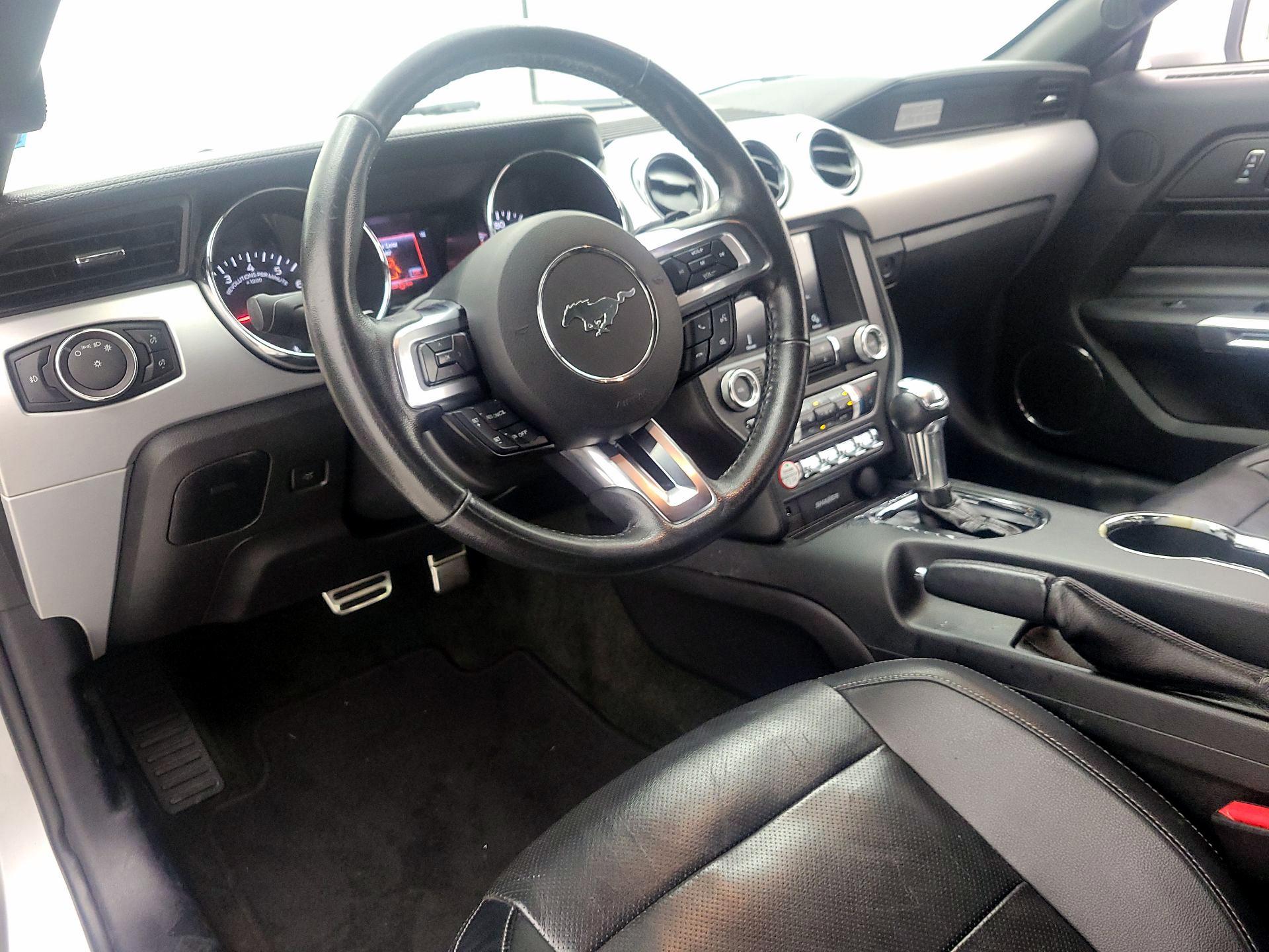 Thumbnail: 2017 Ford Mustang - 9