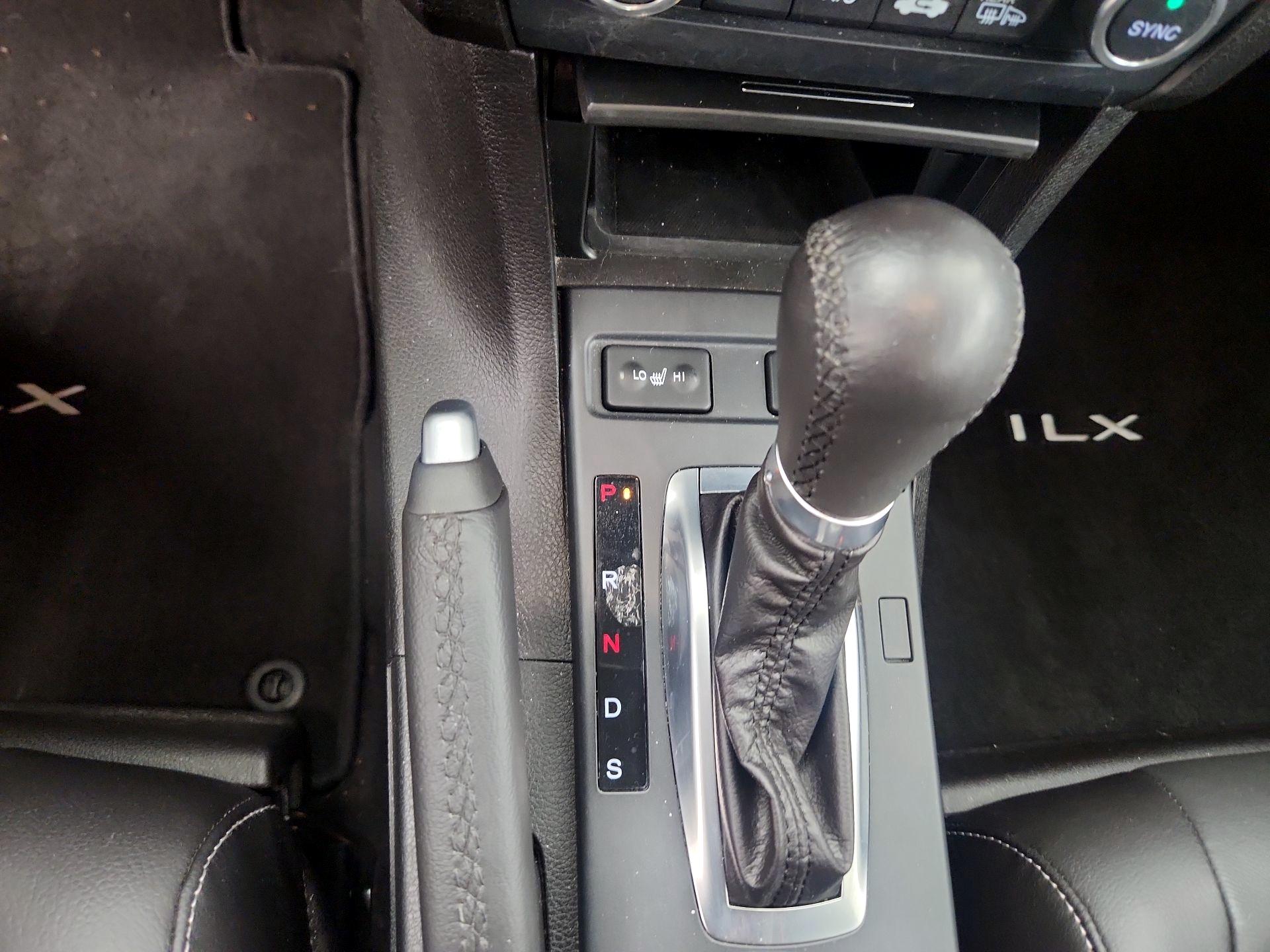 Thumbnail: 2021 Acura ILX - 17