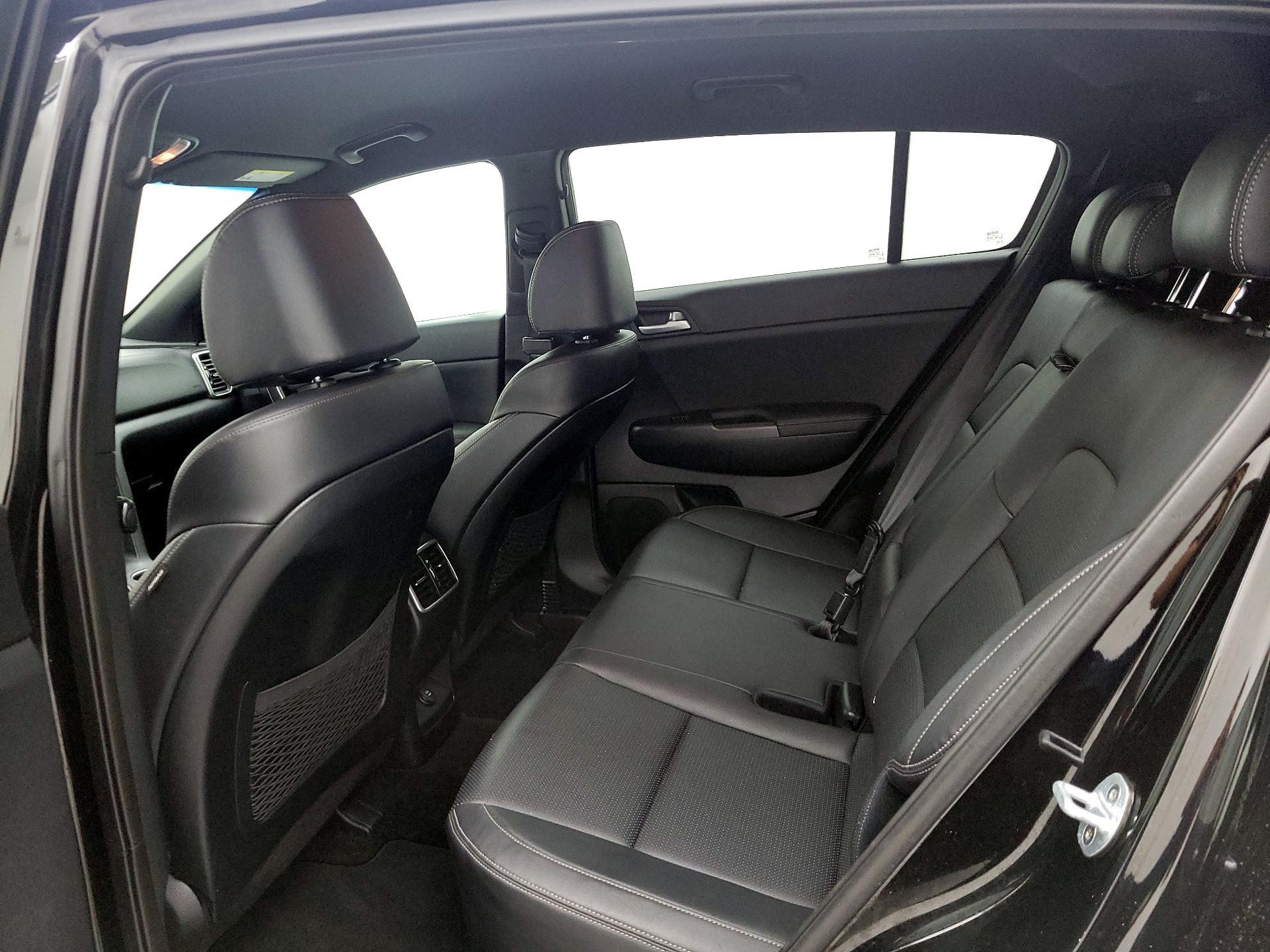 Thumbnail: 2020 Kia Sportage - 19