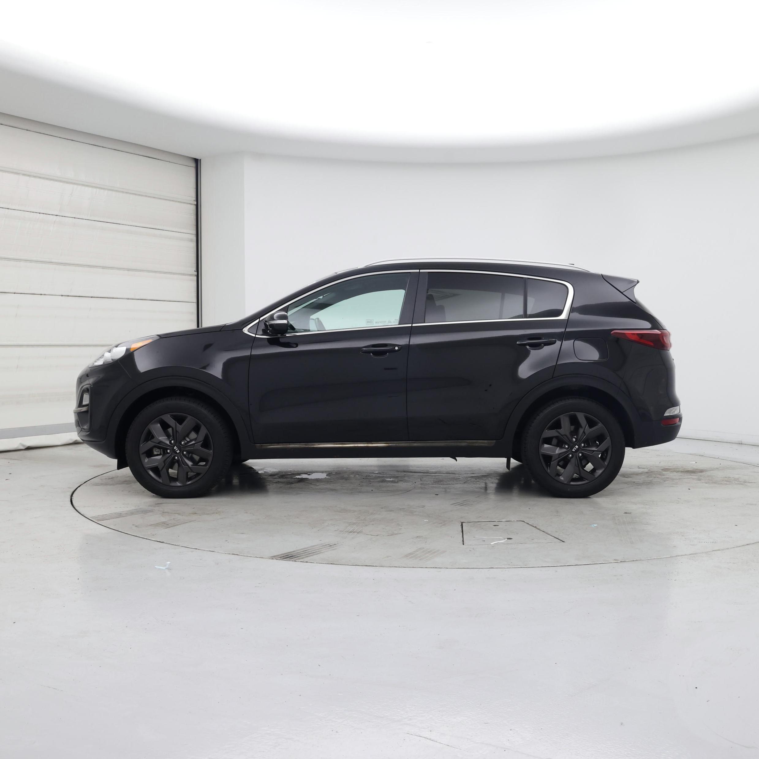 Thumbnail: 2020 Kia Sportage - 3