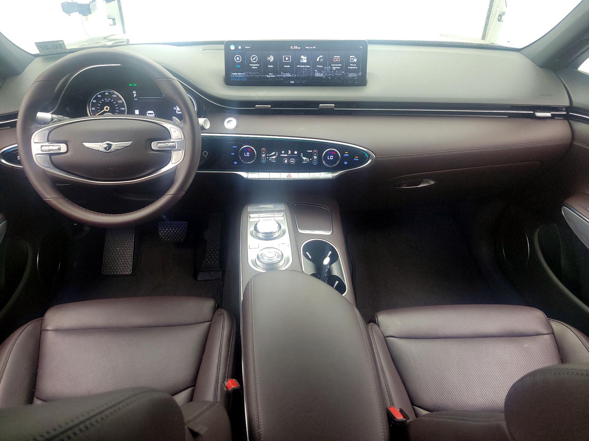 Thumbnail: 2023 Genesis GV70 - 9