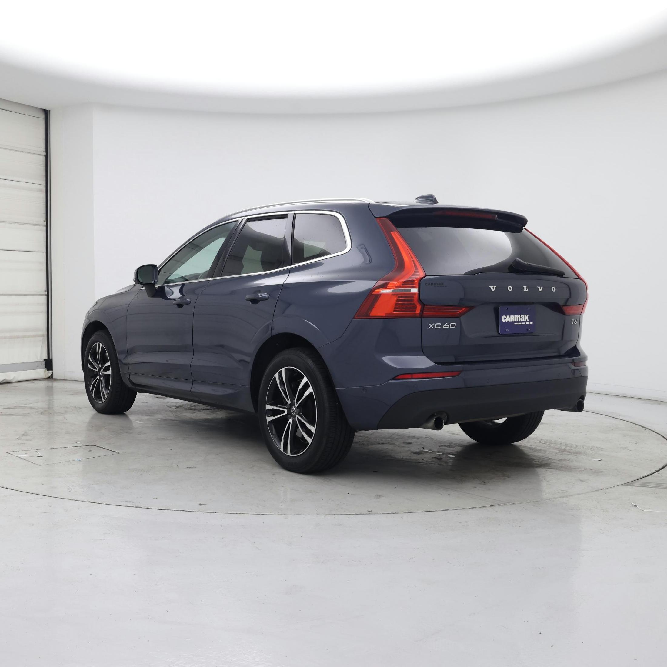 Thumbnail: 2019 Volvo XC60 - 2