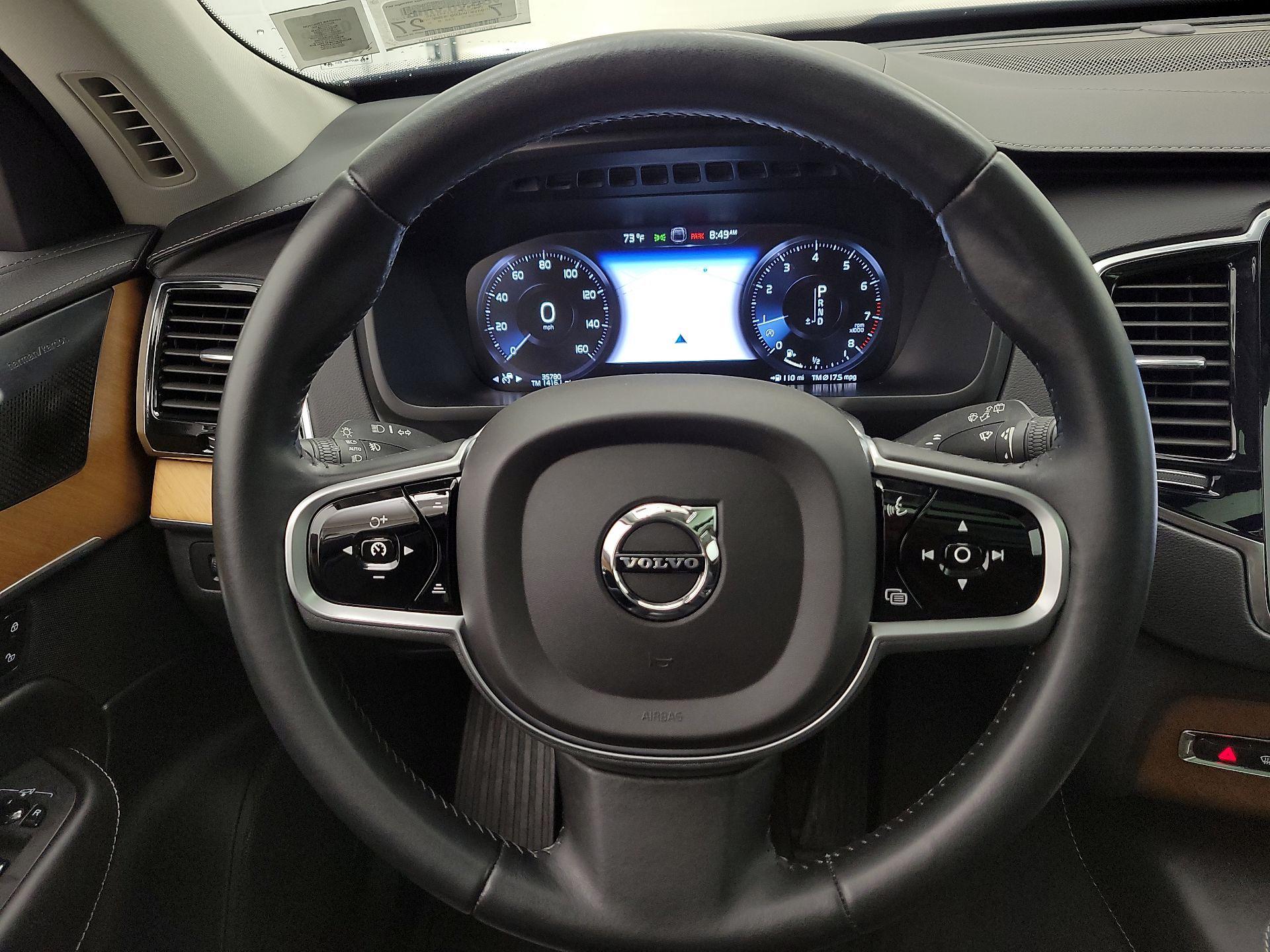 Thumbnail: 2019 Volvo XC90 - 10