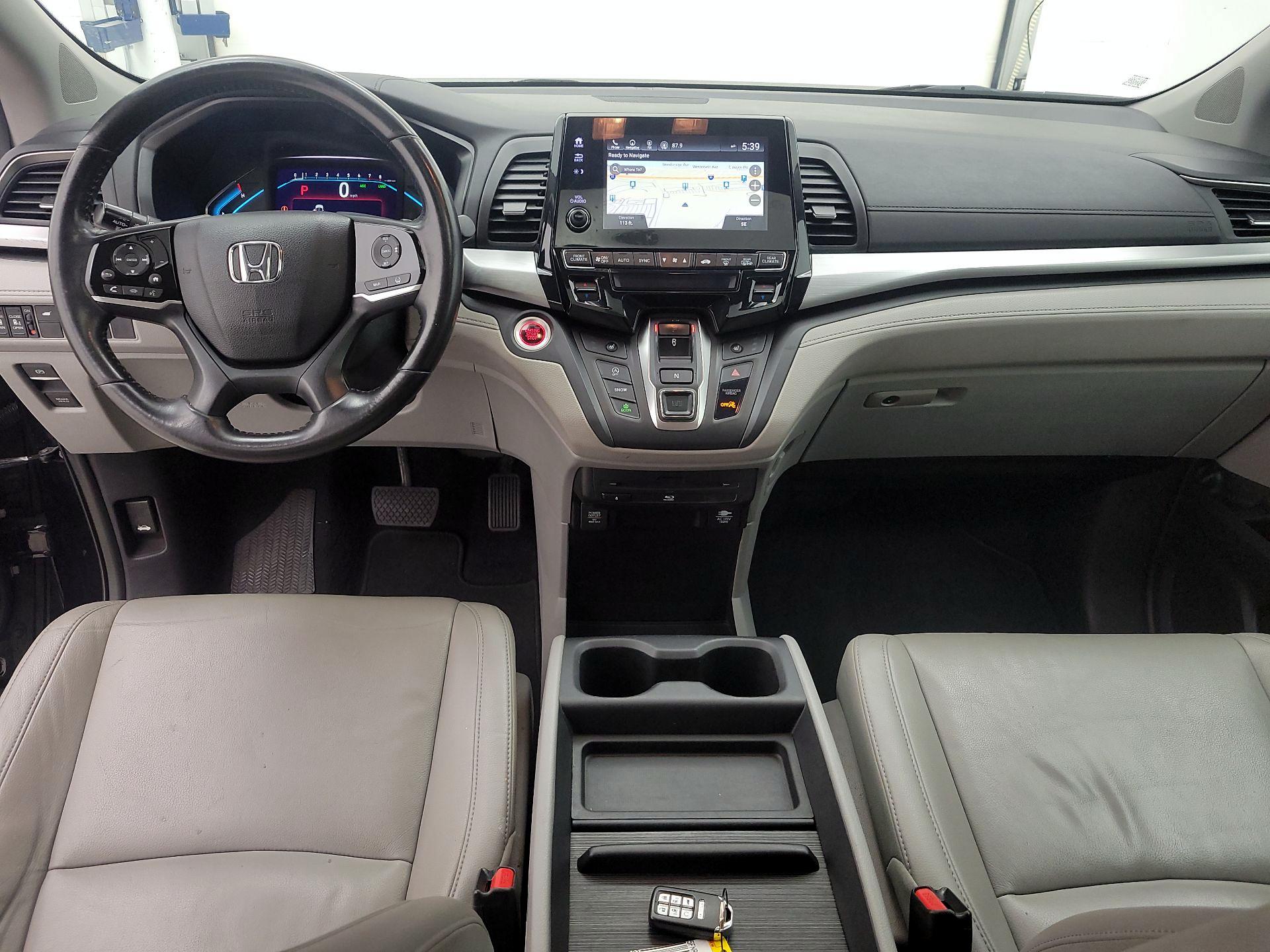 Thumbnail: 2018 Honda Odyssey - 9