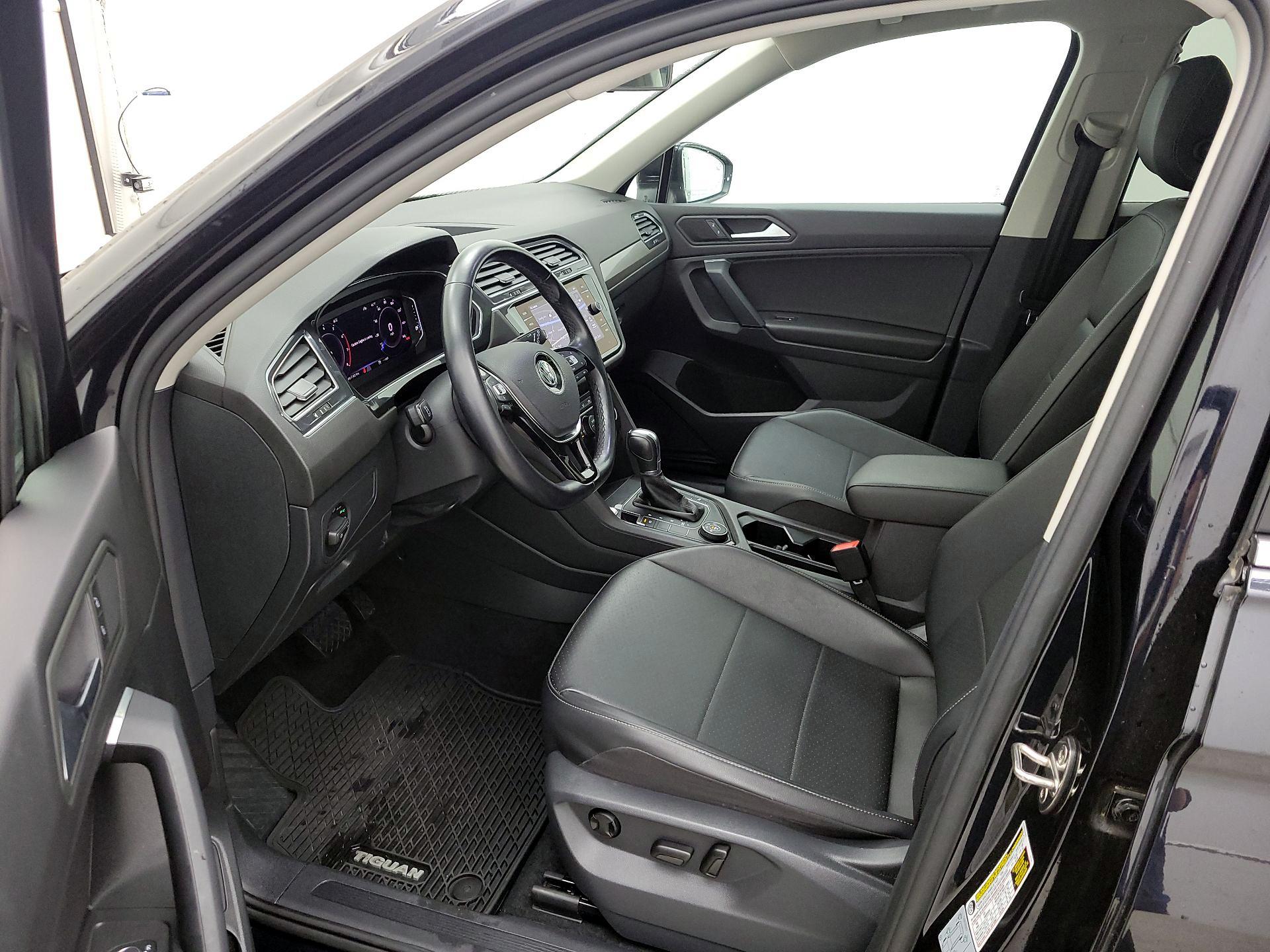 Thumbnail: 2019 Volkswagen Tiguan - 11