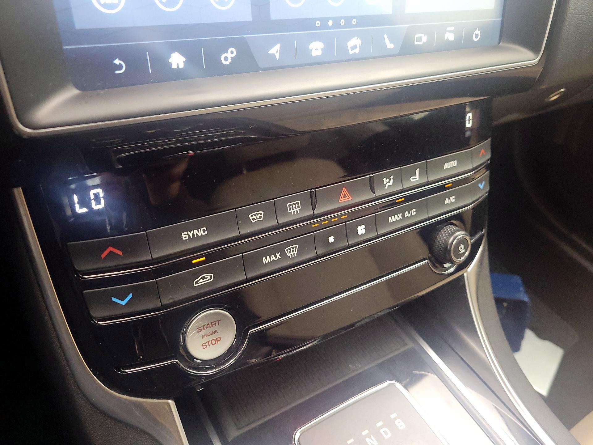 Thumbnail: 2019 Jaguar XE - 16