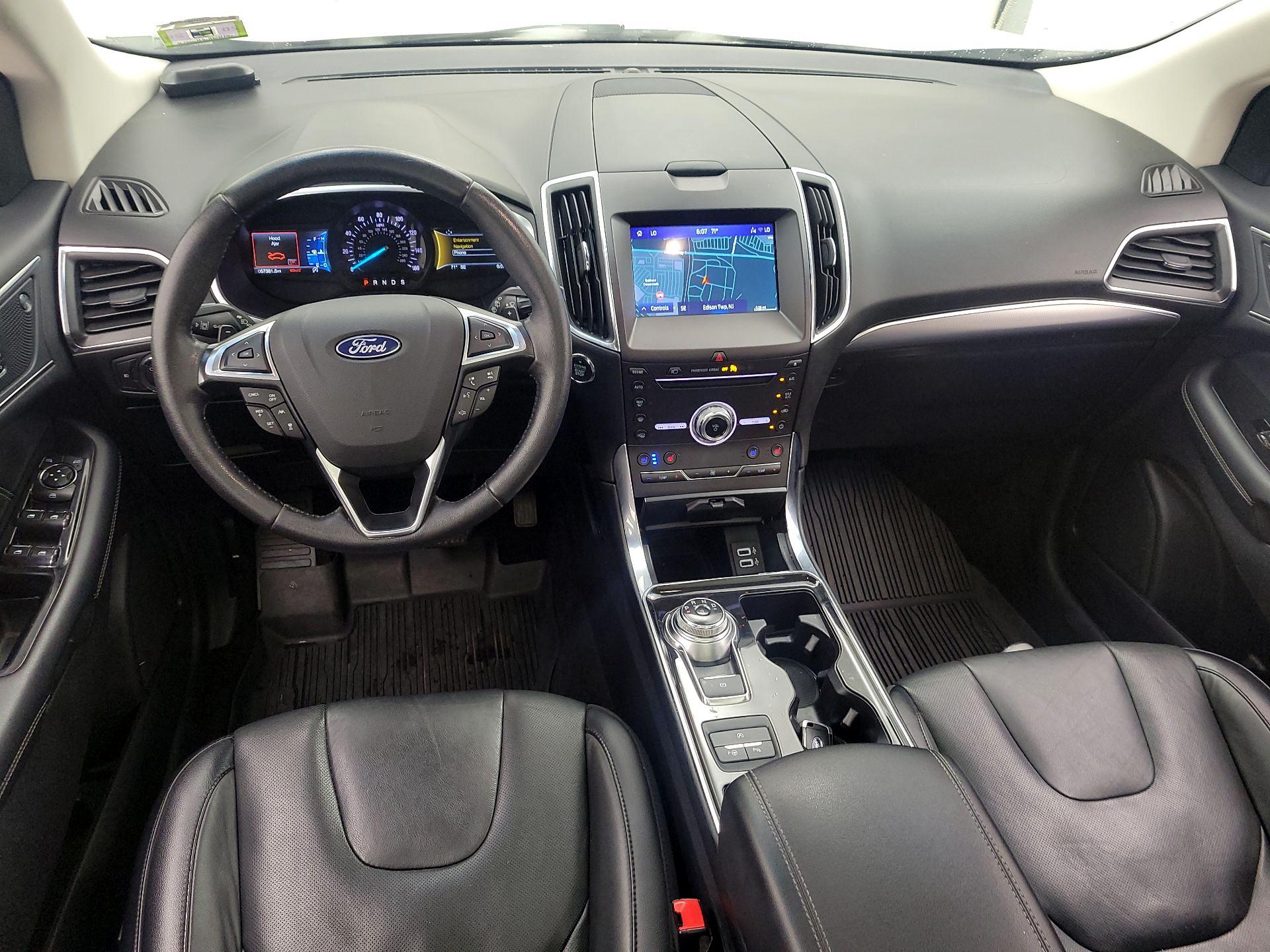 Thumbnail: 2019 Ford Edge - 9