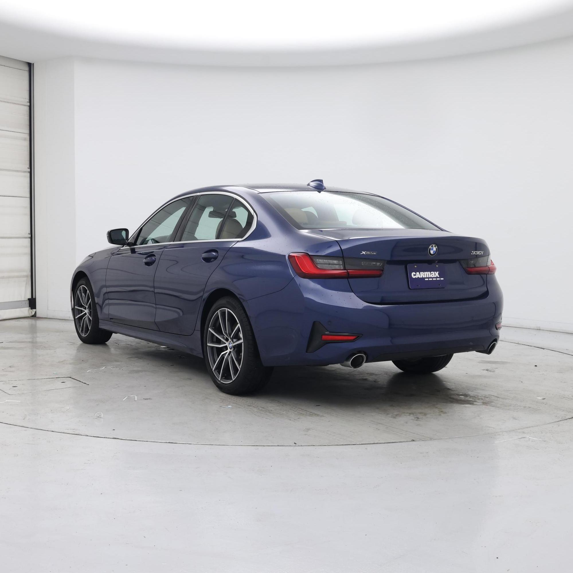 Thumbnail: 2021 BMW 3 Series - 2