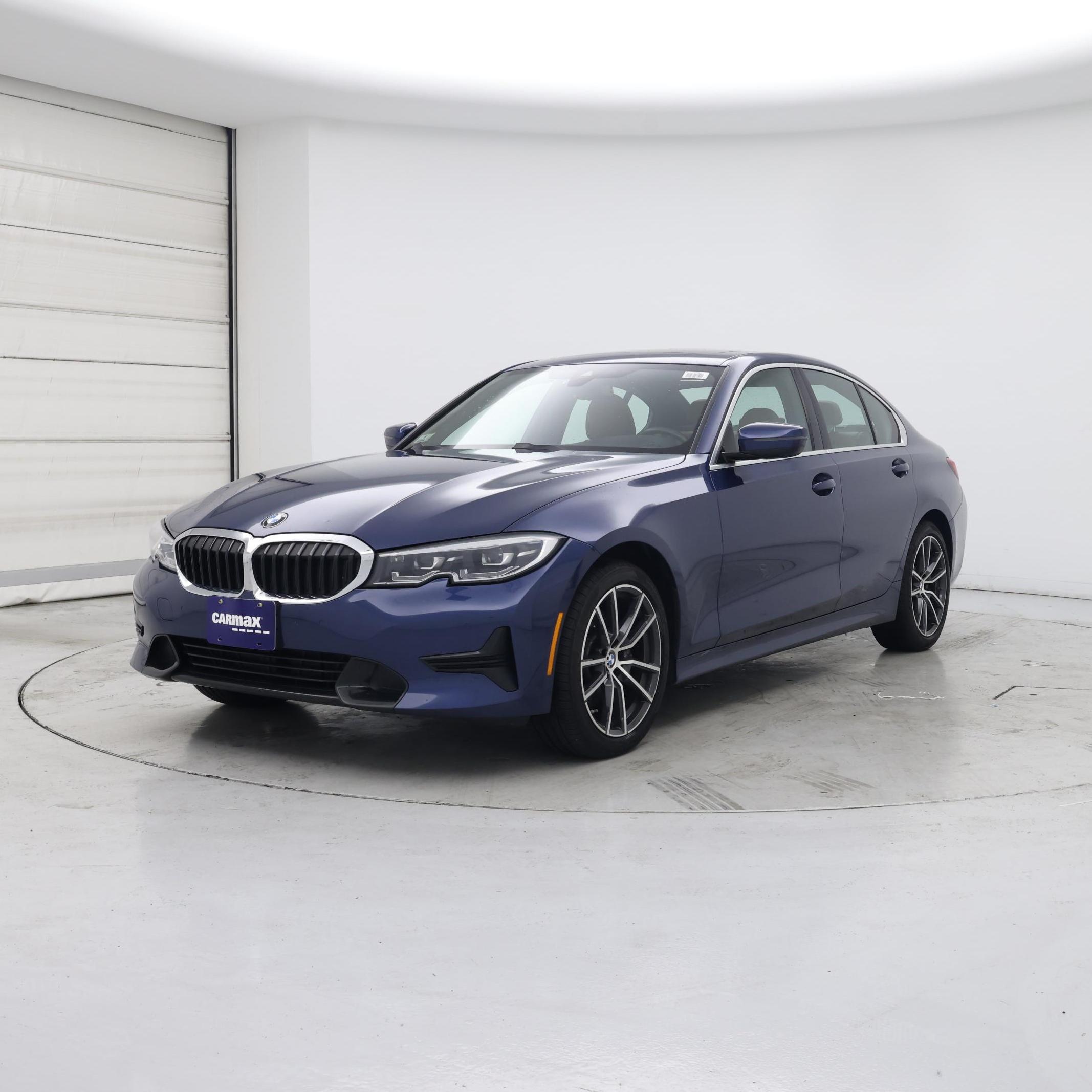 Thumbnail: 2021 BMW 3 Series - 4