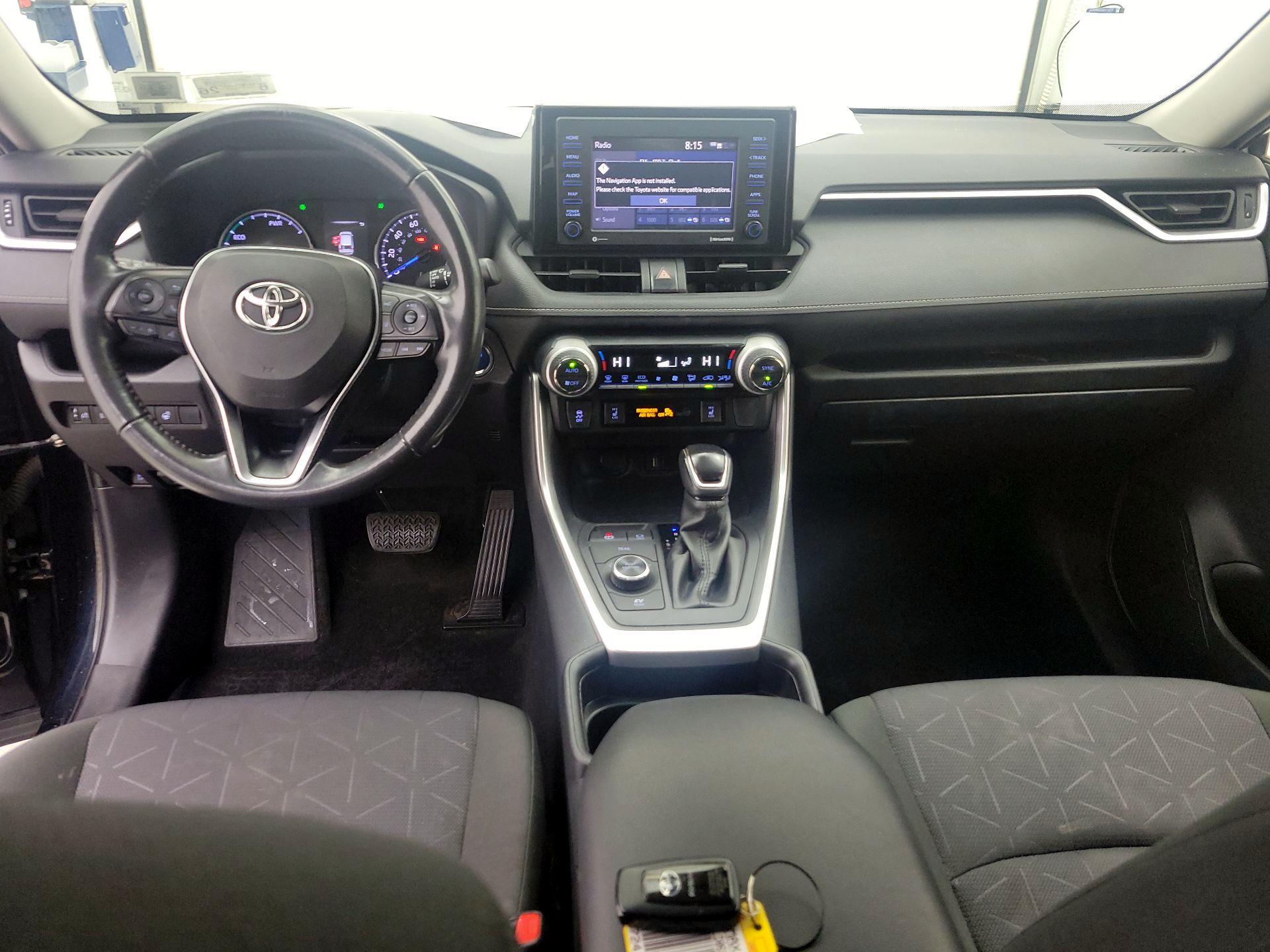 Thumbnail: 2020 Toyota RAV4 - 9
