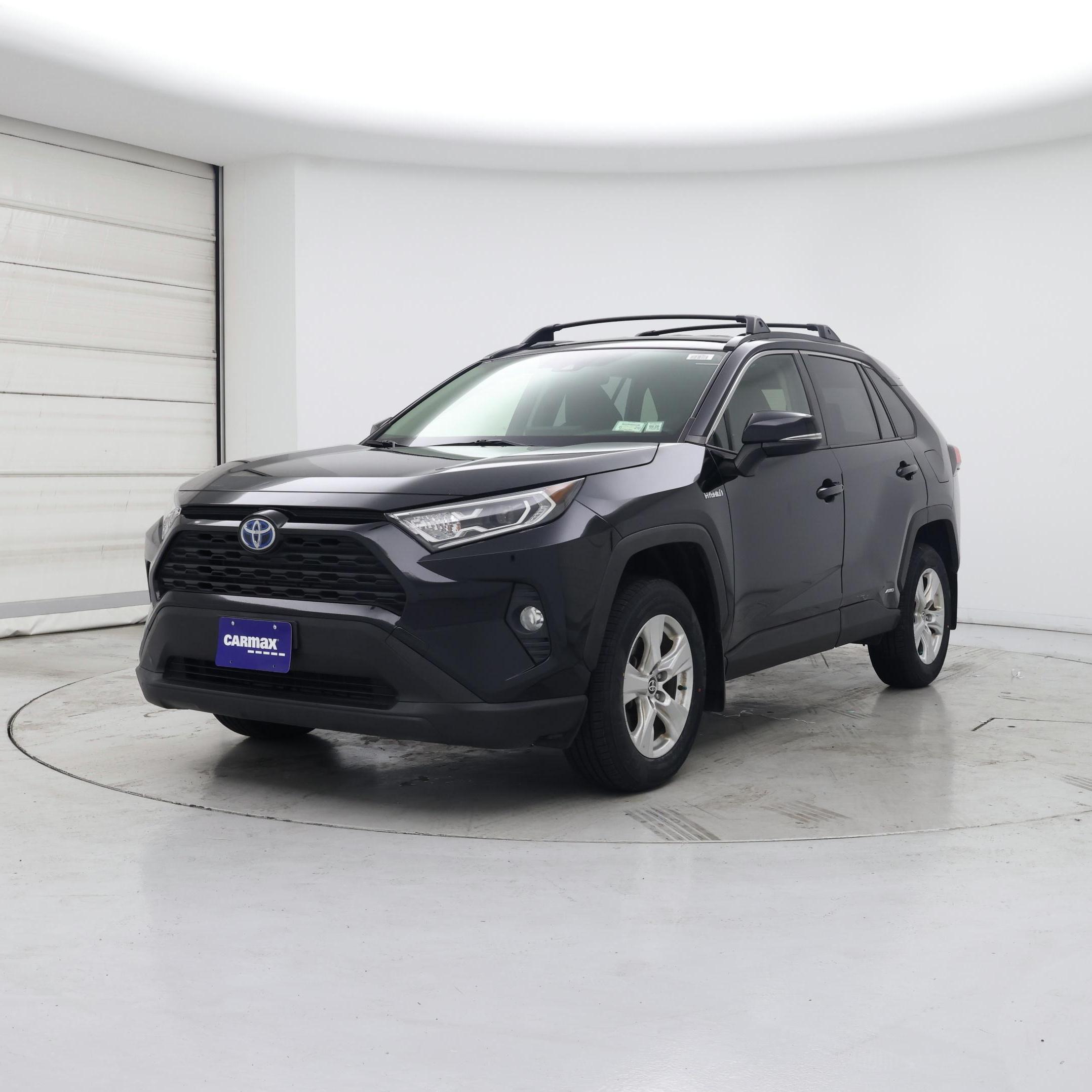 Thumbnail: 2020 Toyota RAV4 - 4