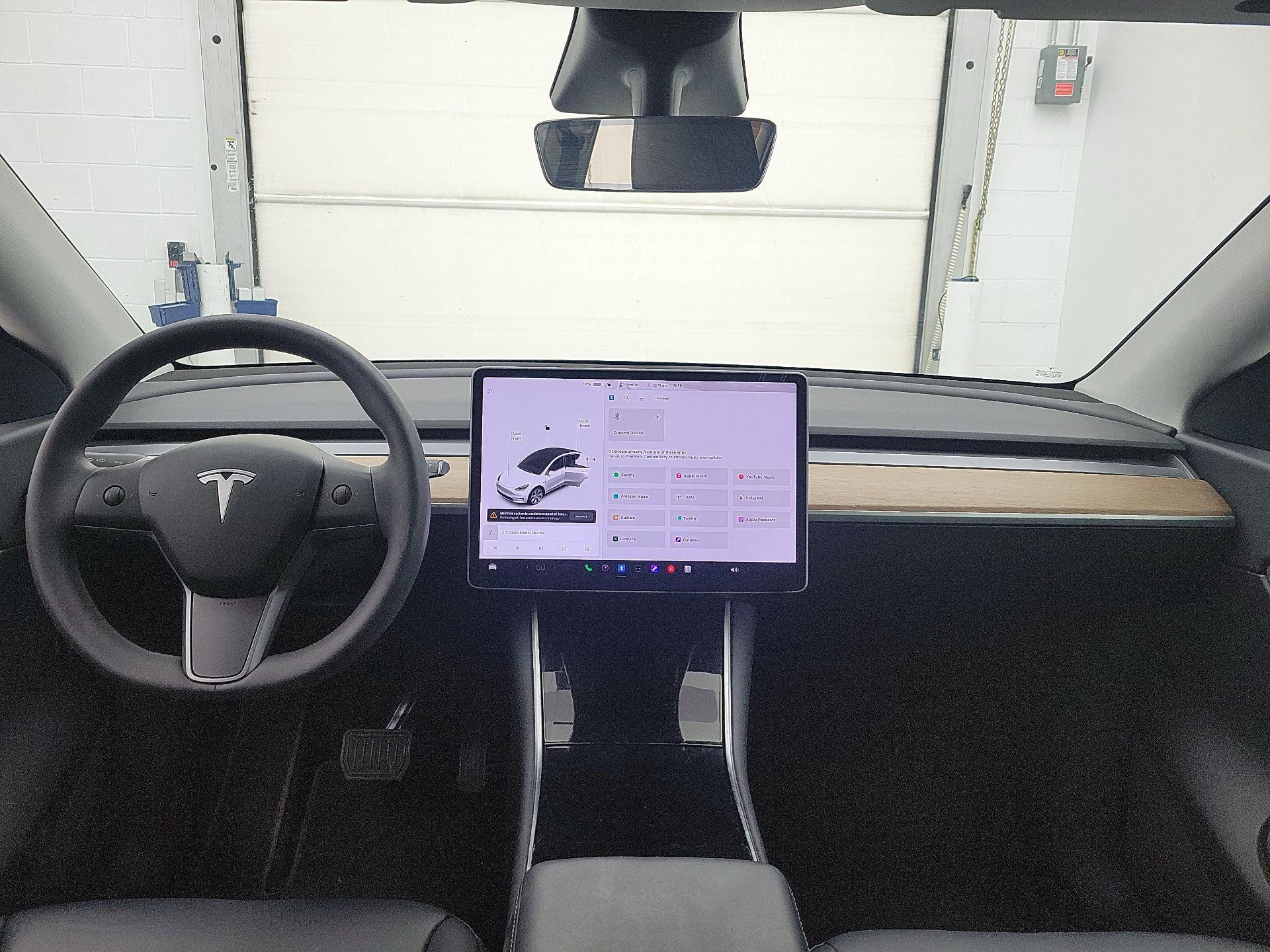 Thumbnail: 2021 Tesla Model Y - 9