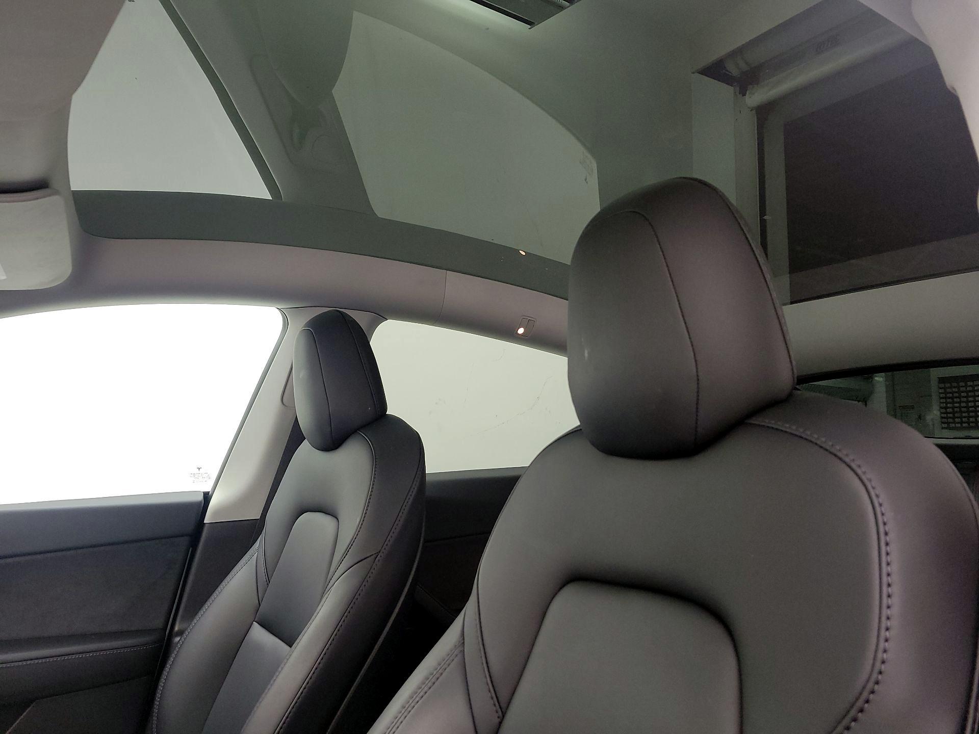 Thumbnail: 2021 Tesla Model Y - 18