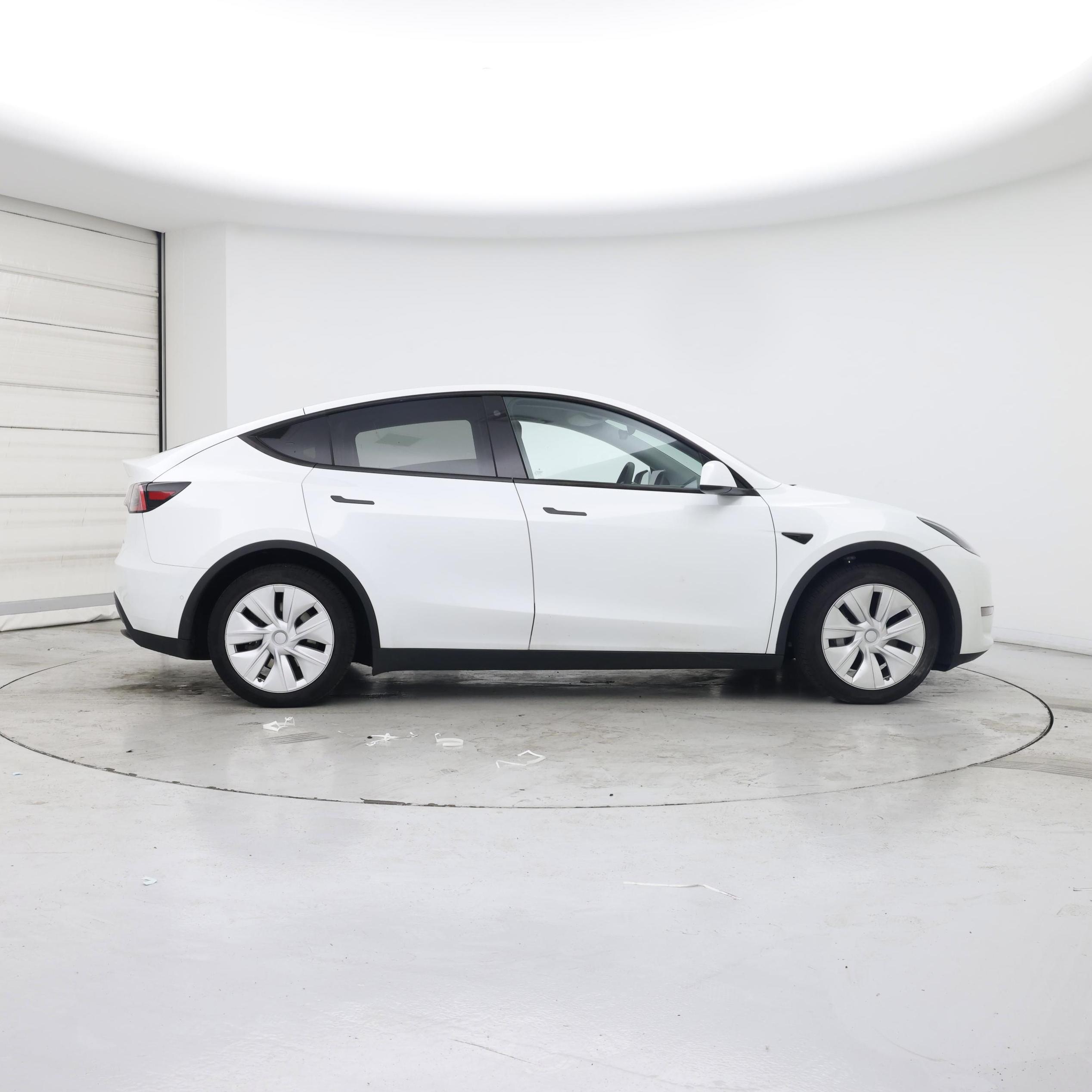 Thumbnail: 2021 Tesla Model Y - 7