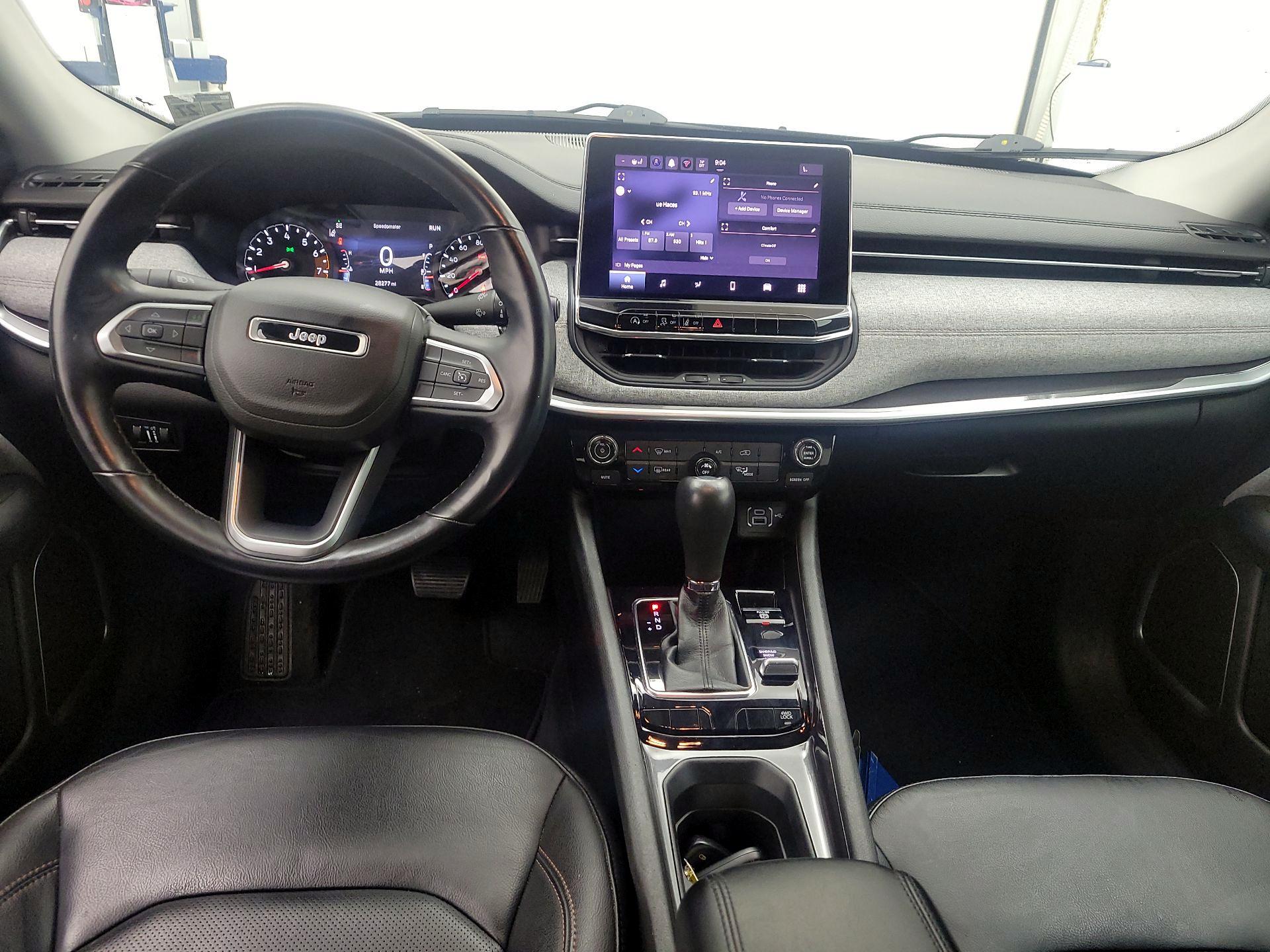 Thumbnail: 2022 Jeep Compass - 9