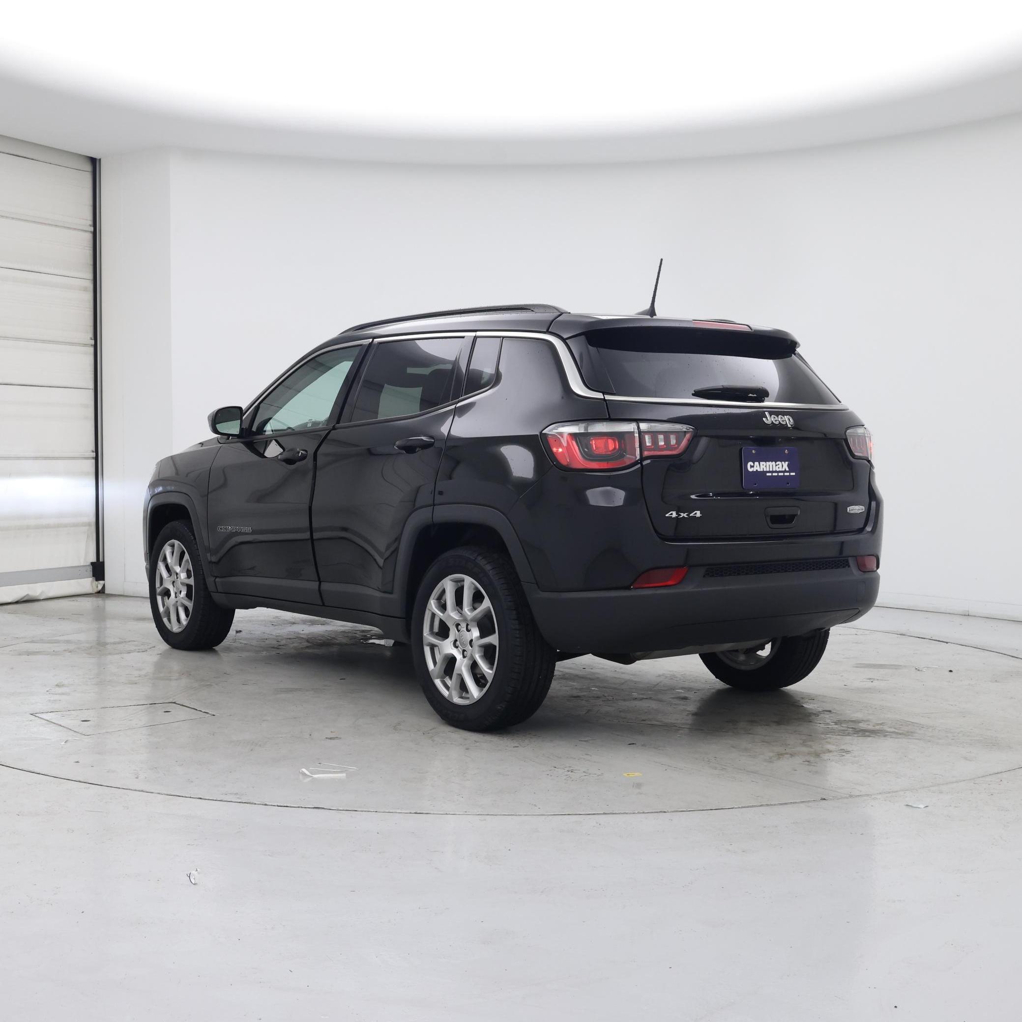 Thumbnail: 2022 Jeep Compass - 2