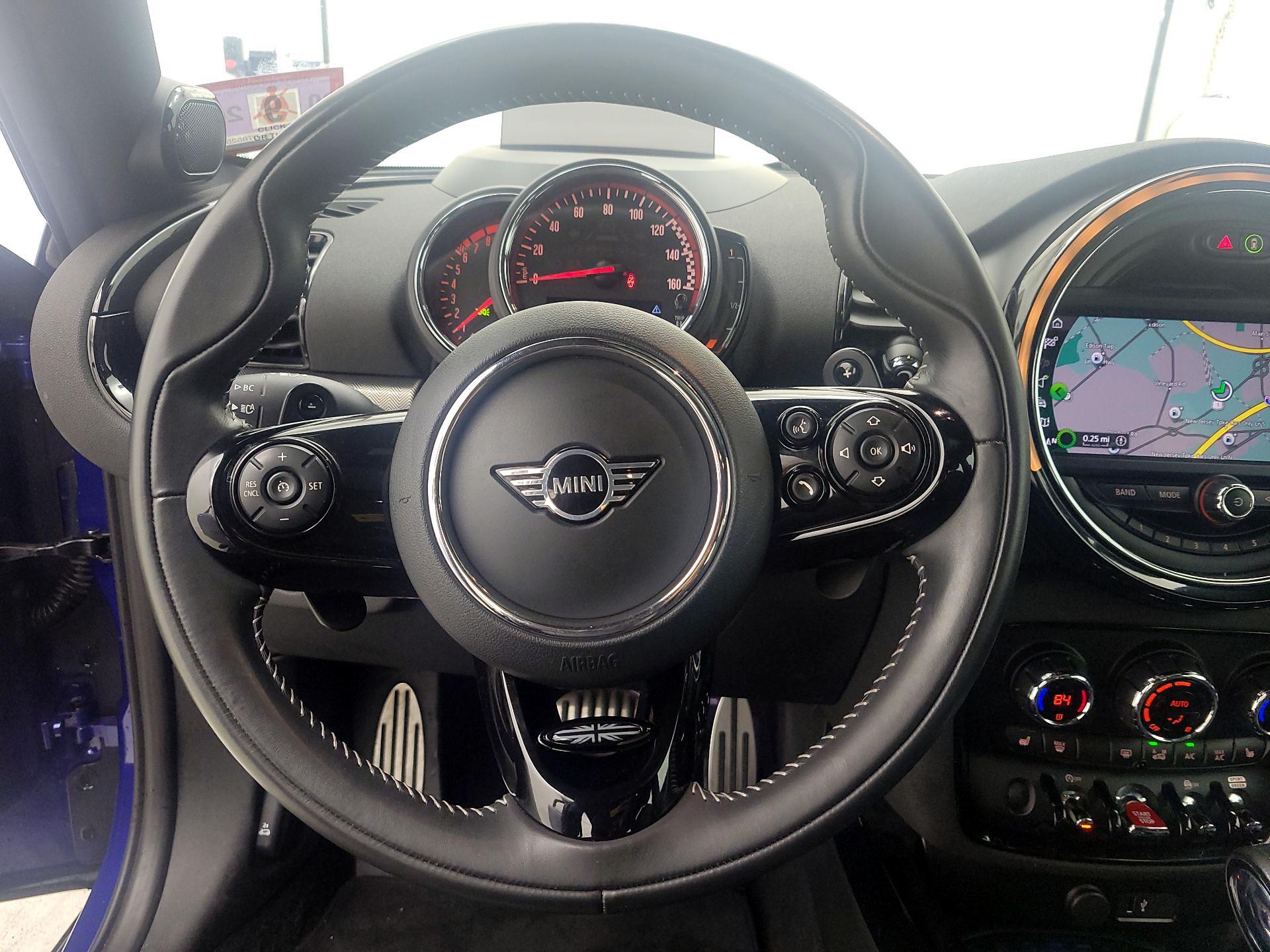 Thumbnail: 2019 MINI Cooper Clubman - 10