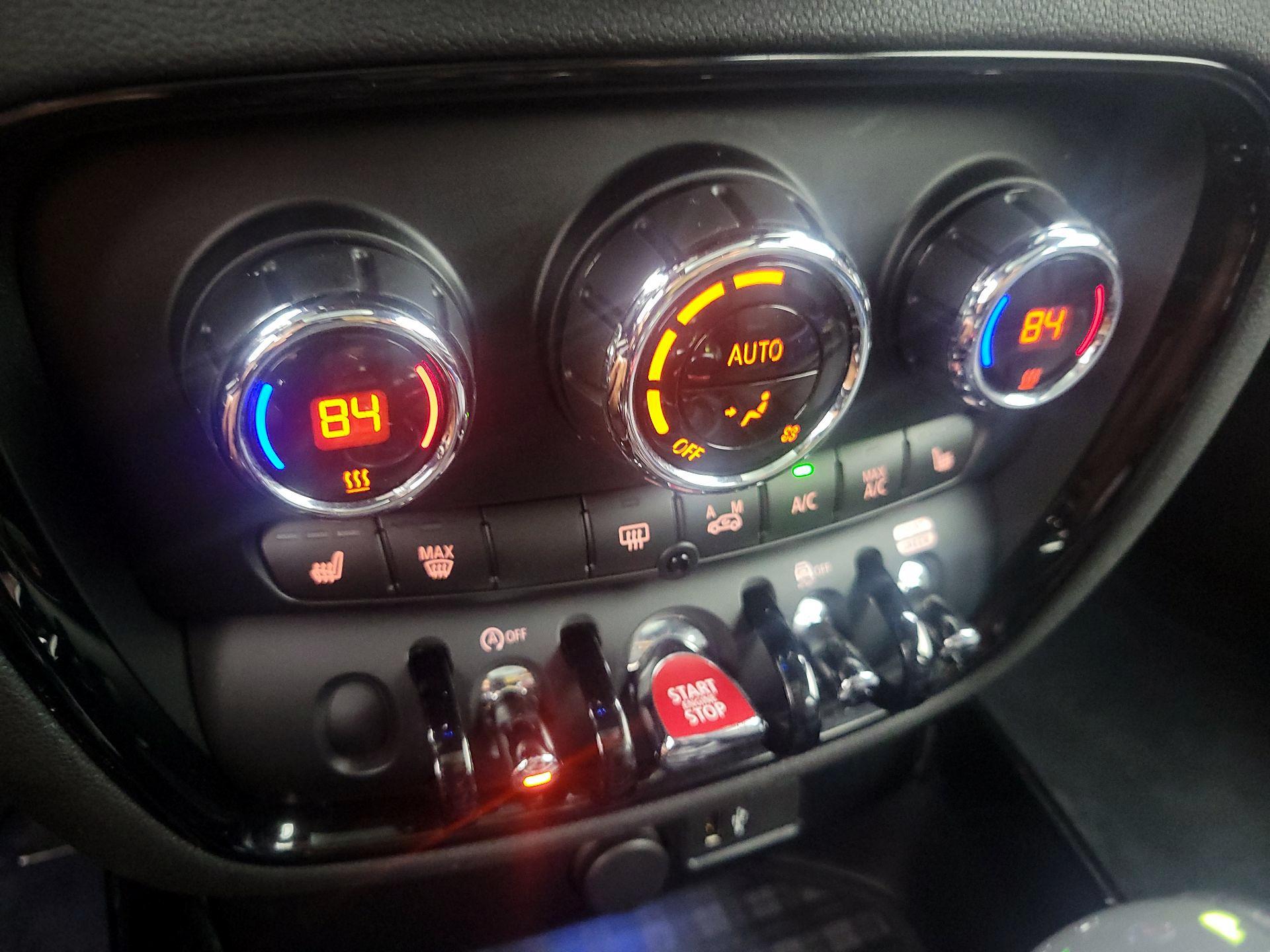 Thumbnail: 2019 MINI Cooper Clubman - 17
