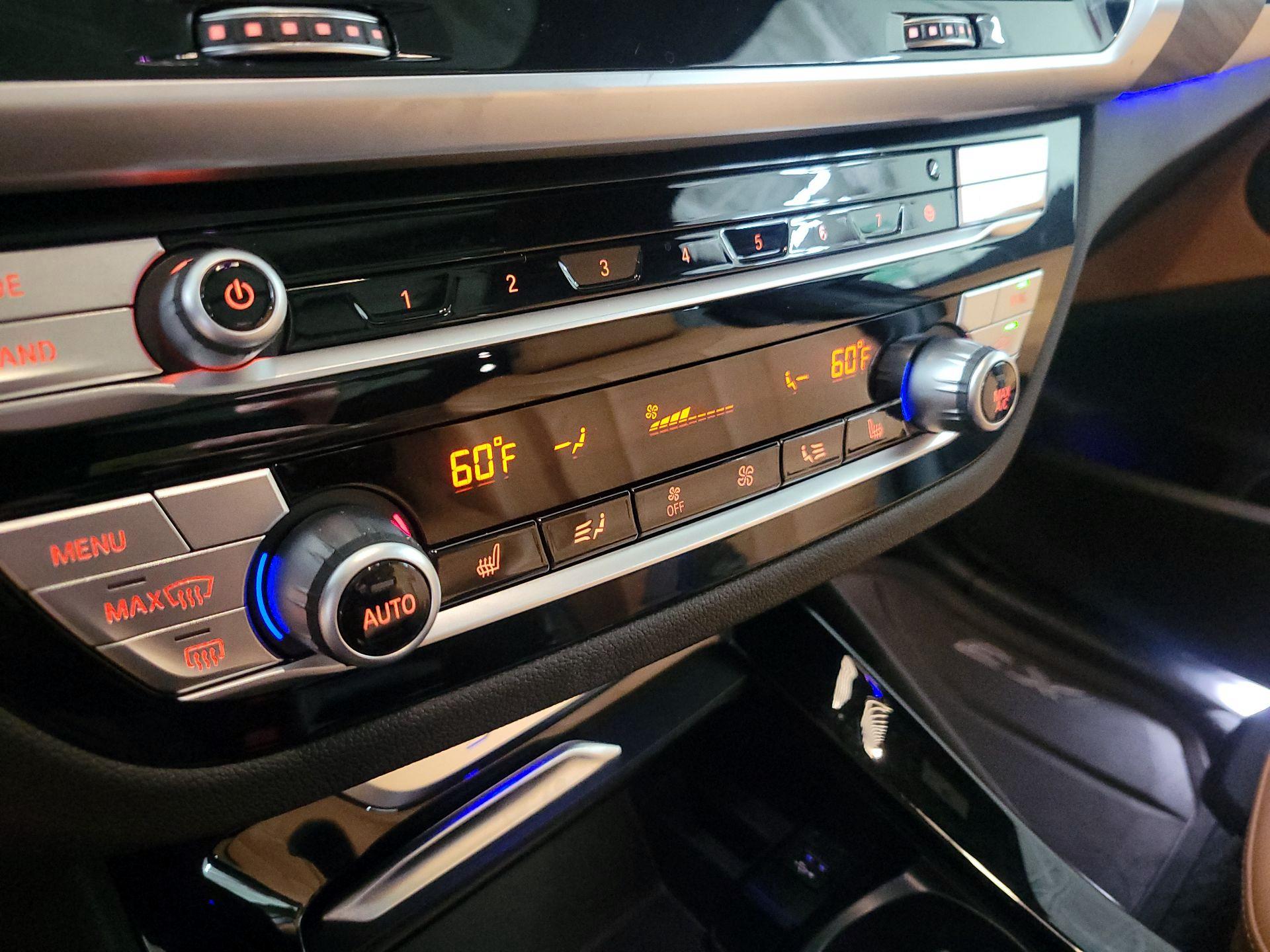 Thumbnail: 2021 BMW X3 - 17