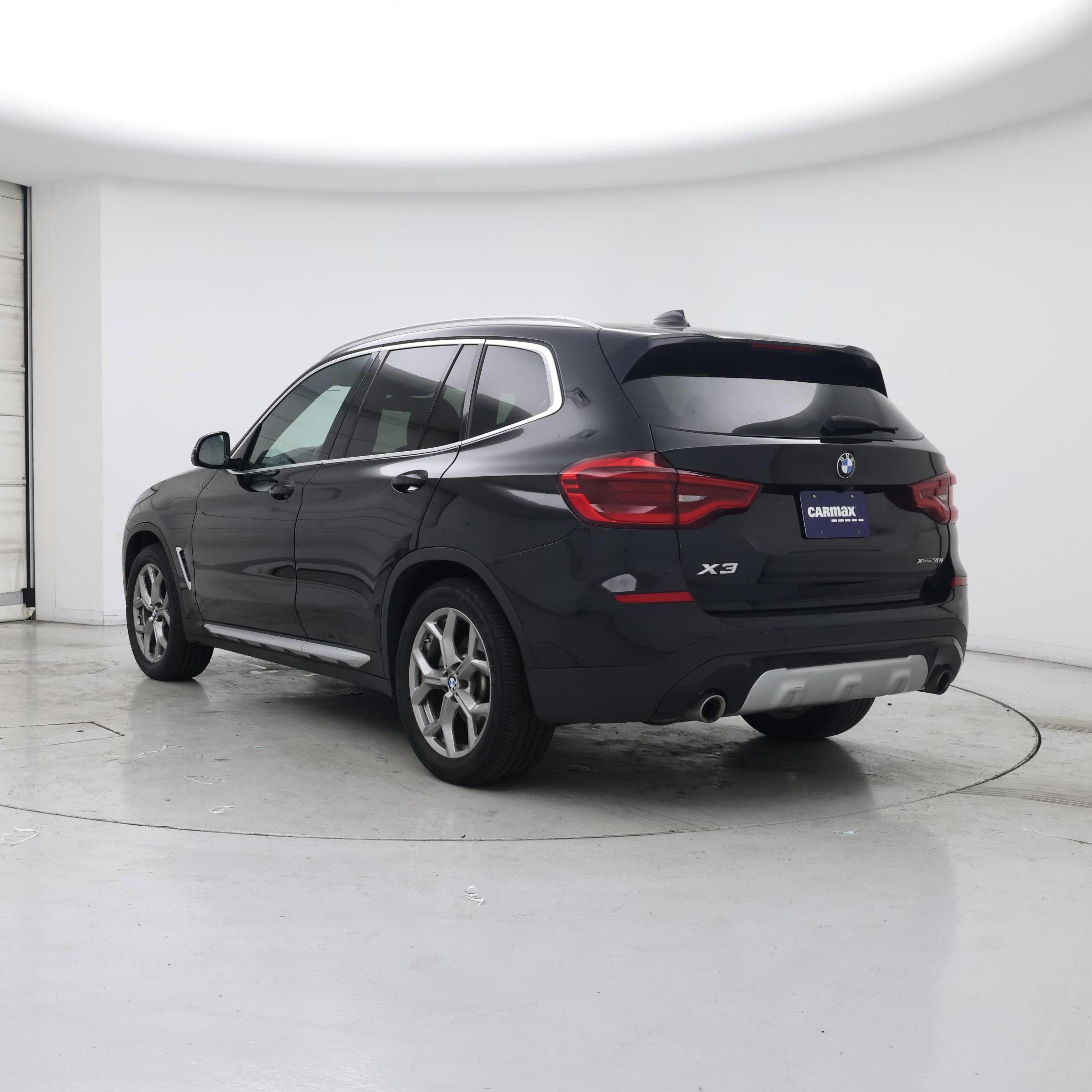 Thumbnail: 2021 BMW X3 - 2