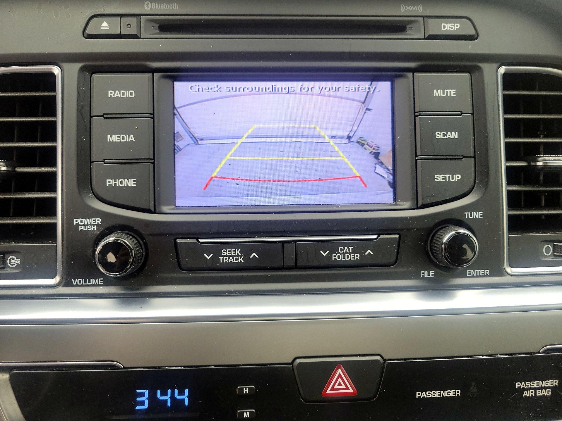 Thumbnail: 2015 Hyundai Sonata - 14