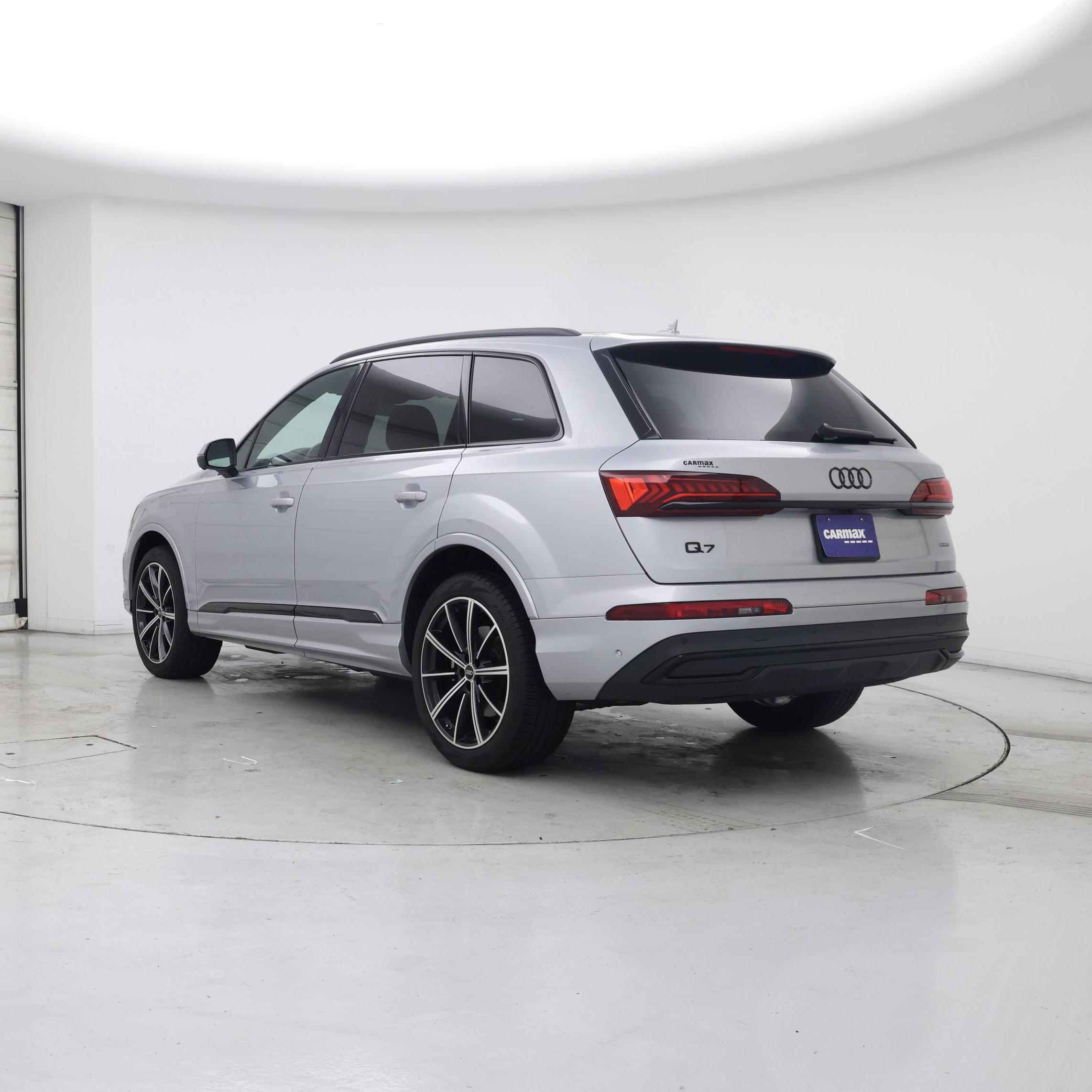 Thumbnail: 2022 Audi Q7 - 2
