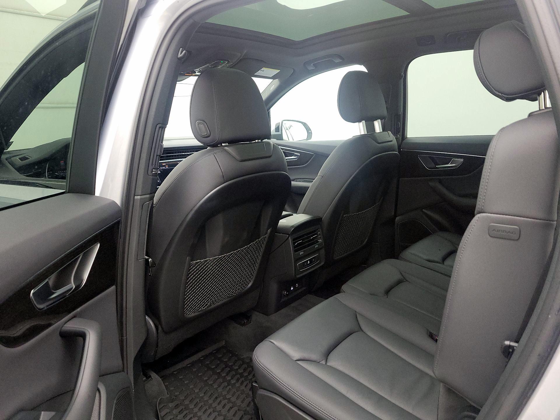 Thumbnail: 2022 Audi Q7 - 19