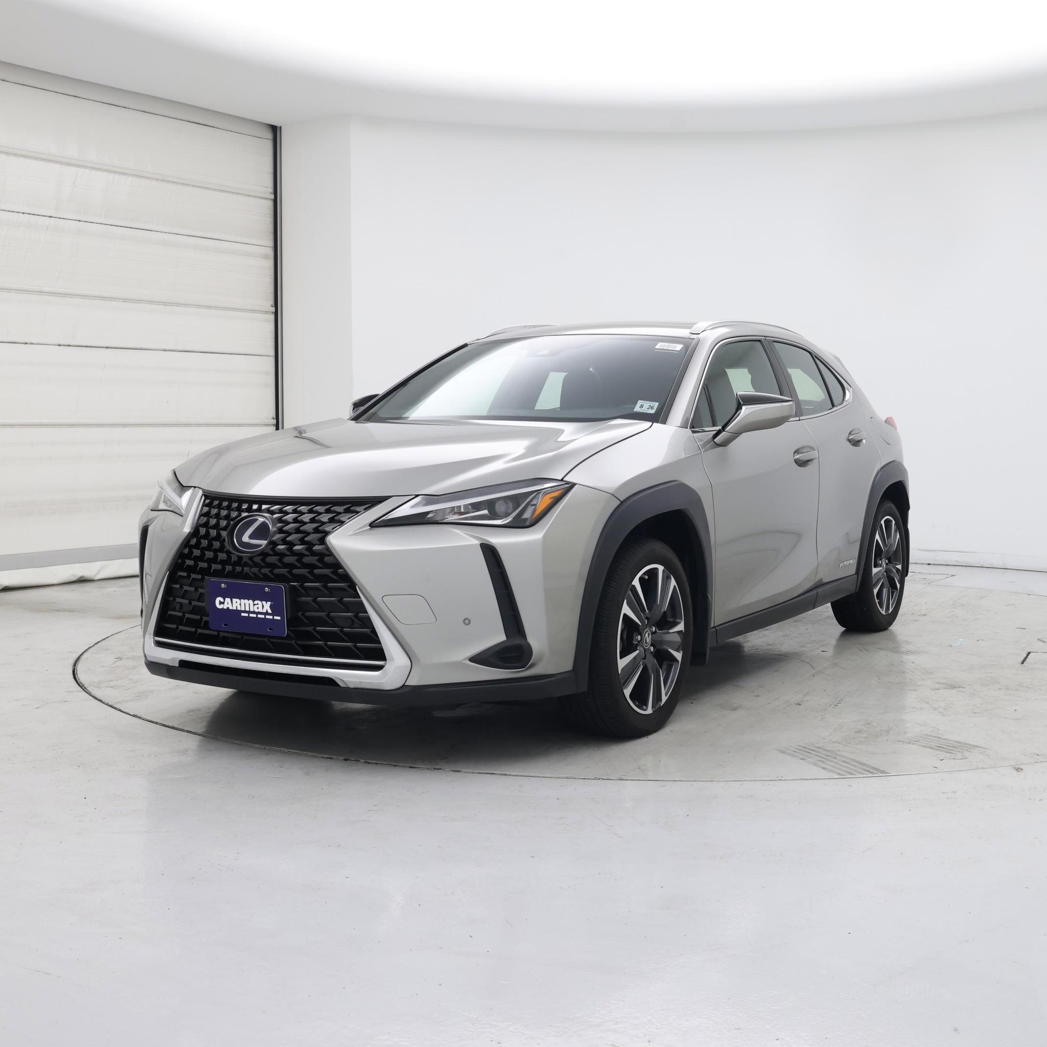 Thumbnail: 2021 Lexus UX - 4