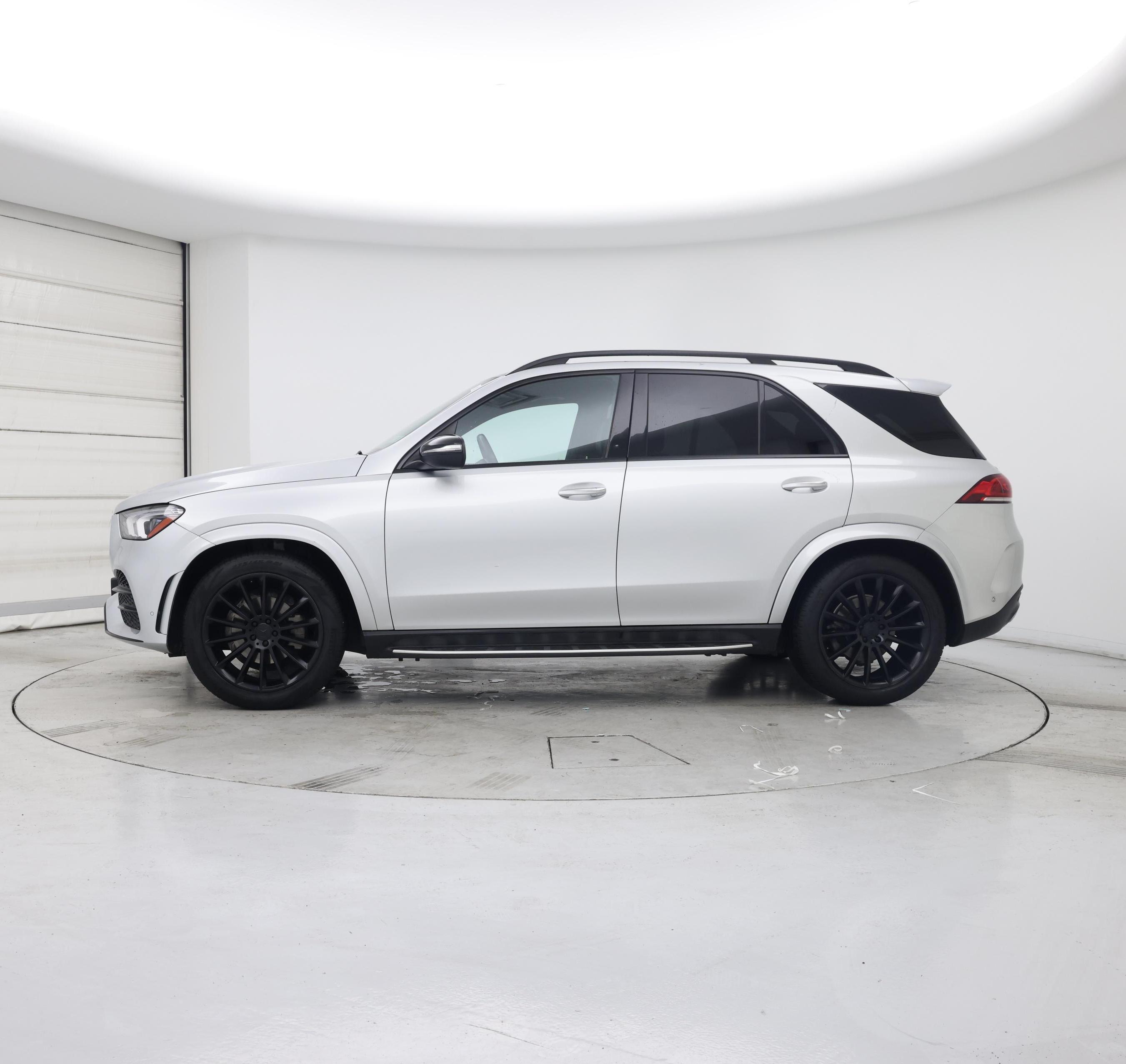 Thumbnail: 2021 Mercedes-Benz GLE - 3