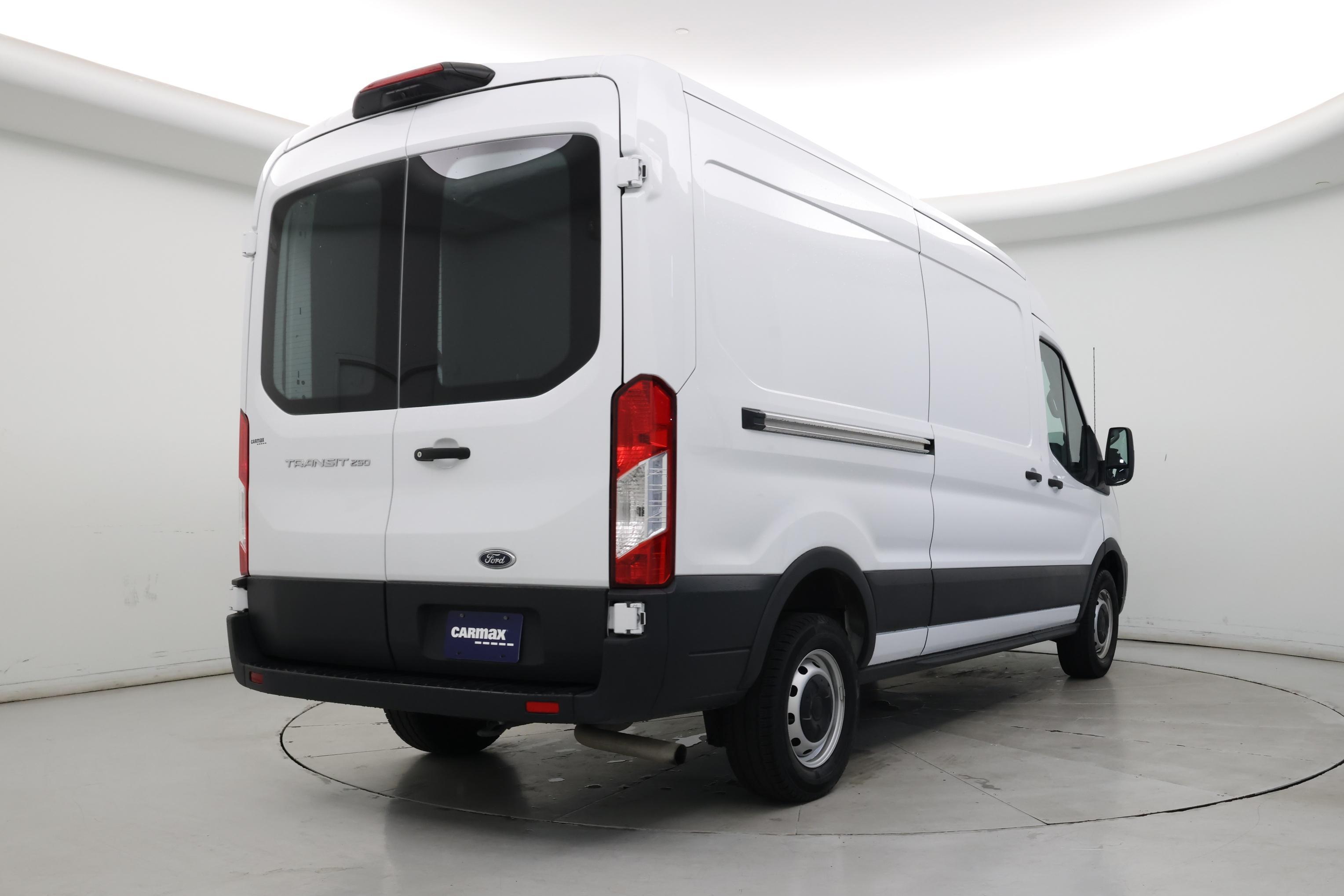 Thumbnail: 2023 Ford Transit Series - 8