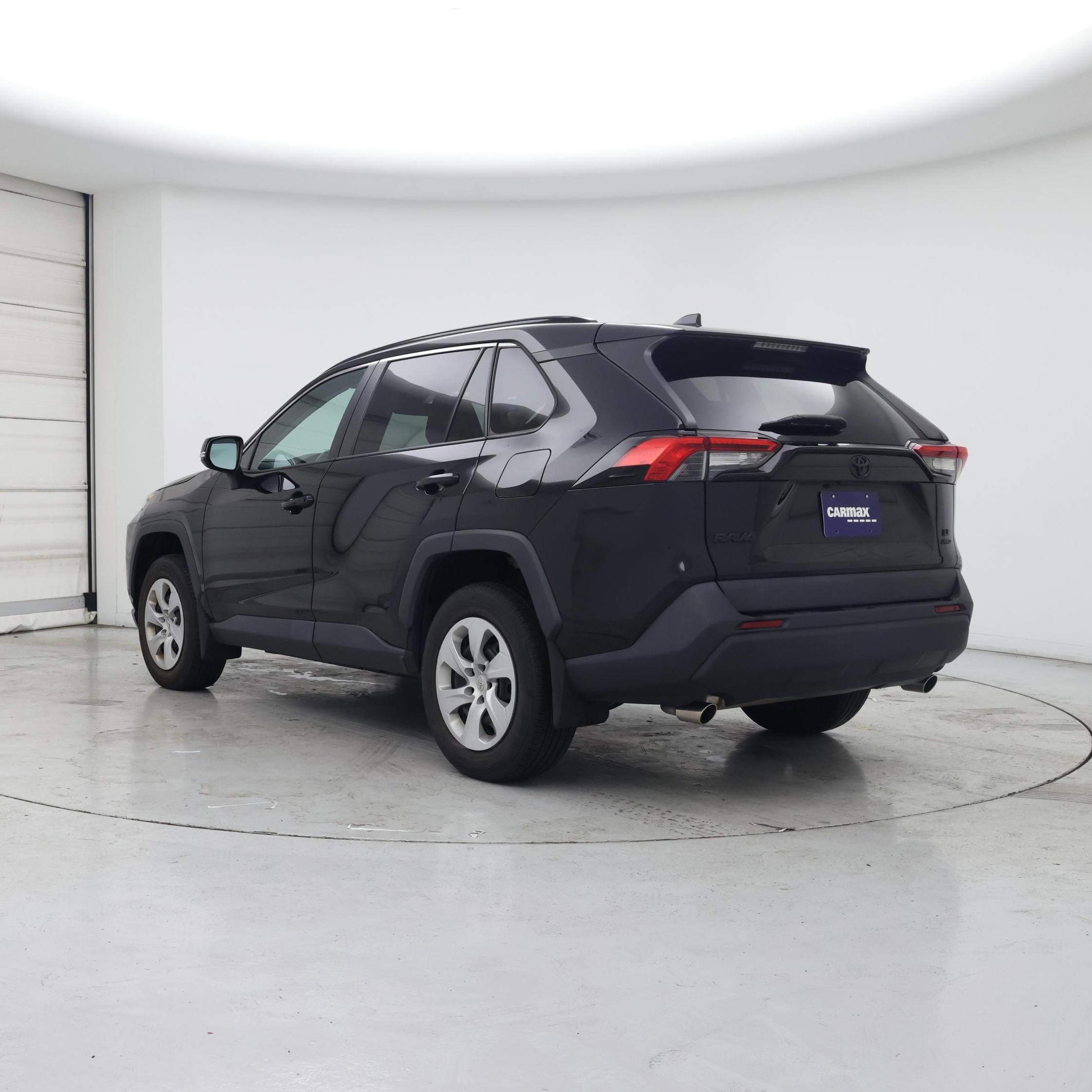 Thumbnail: 2021 Toyota RAV4 - 2