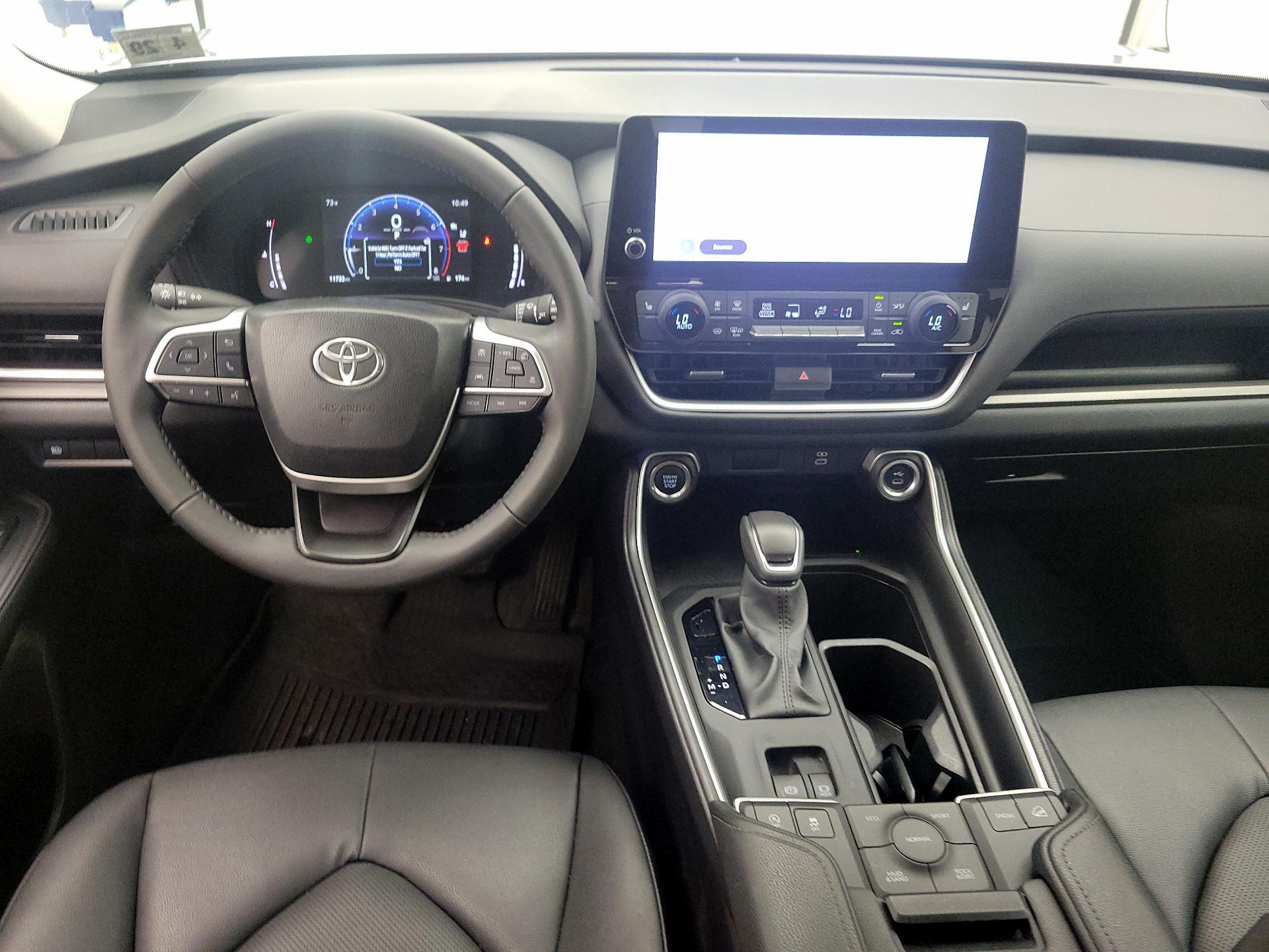 Thumbnail: 2024 Toyota Grand Highlander - 9