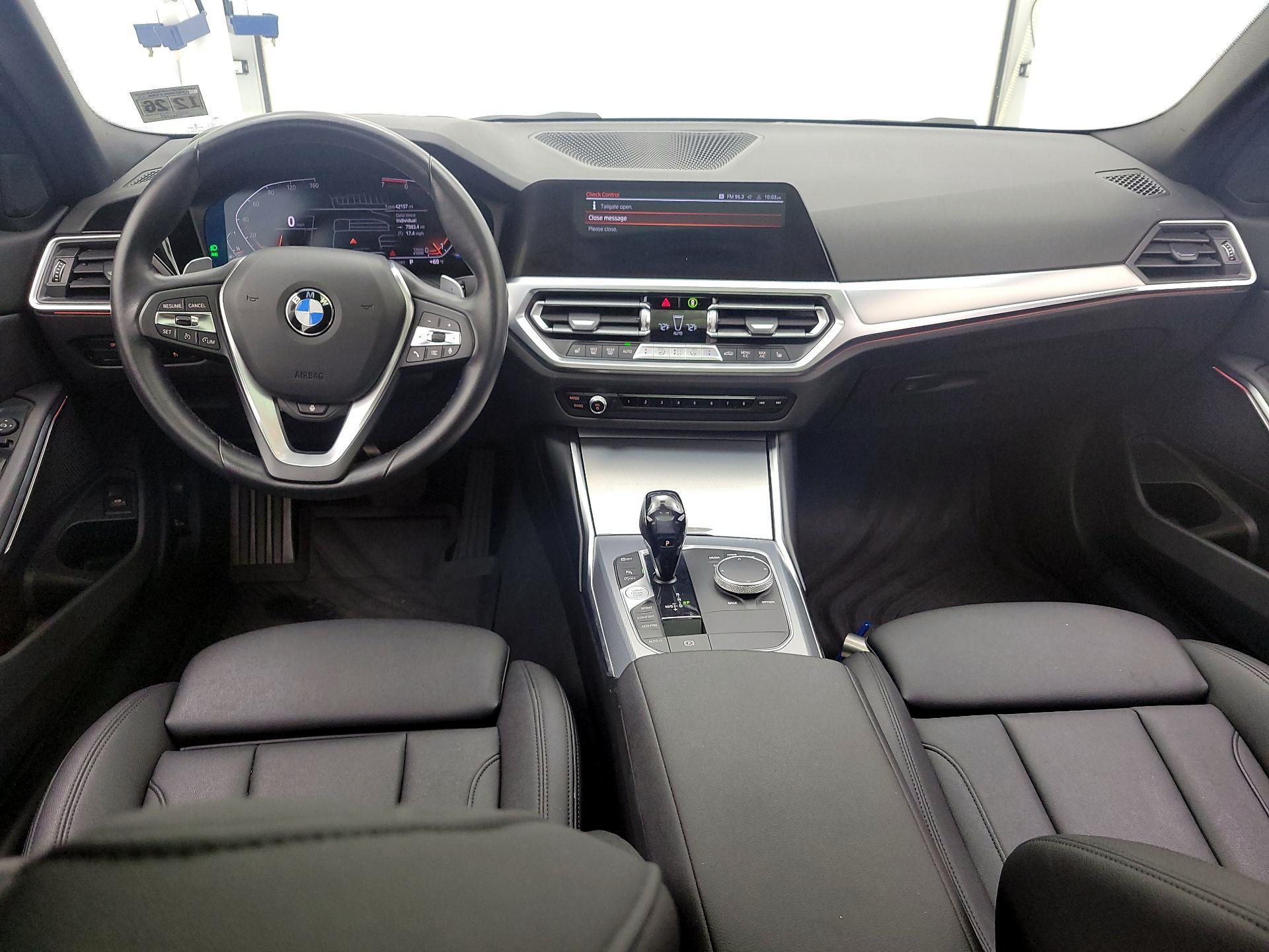 Thumbnail: 2021 BMW 3 Series - 9