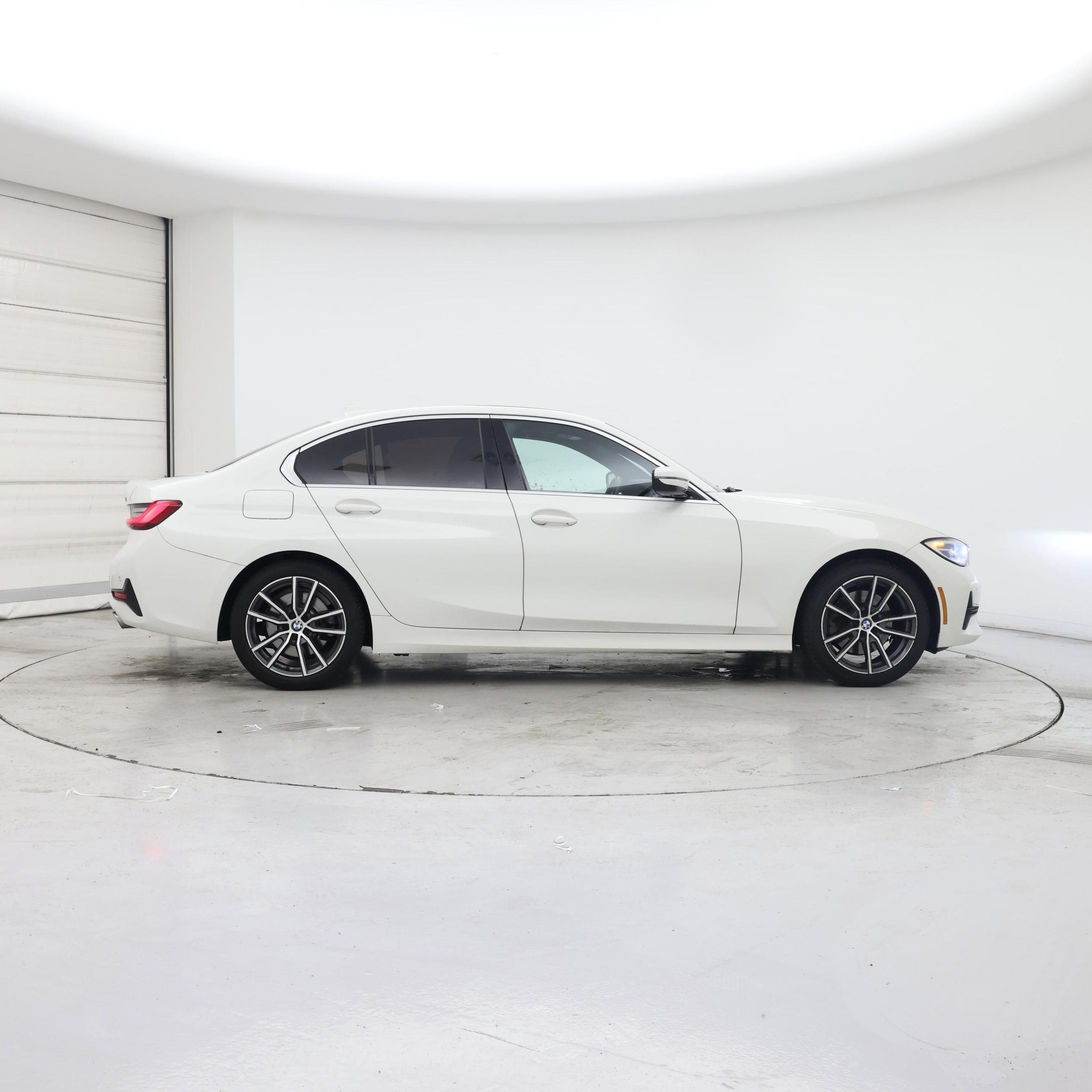 Thumbnail: 2021 BMW 3 Series - 7