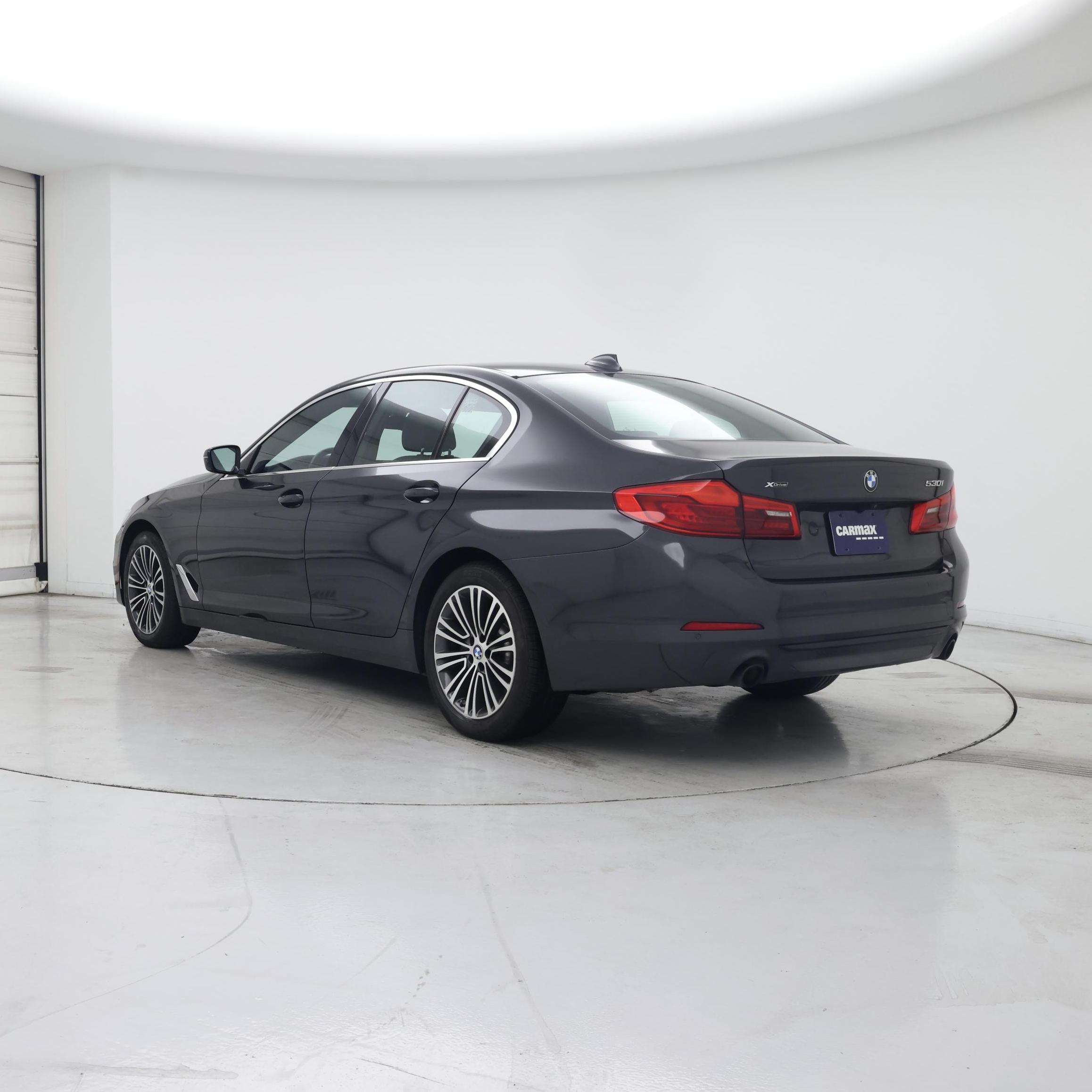 Thumbnail: 2020 BMW 5 Series - 2