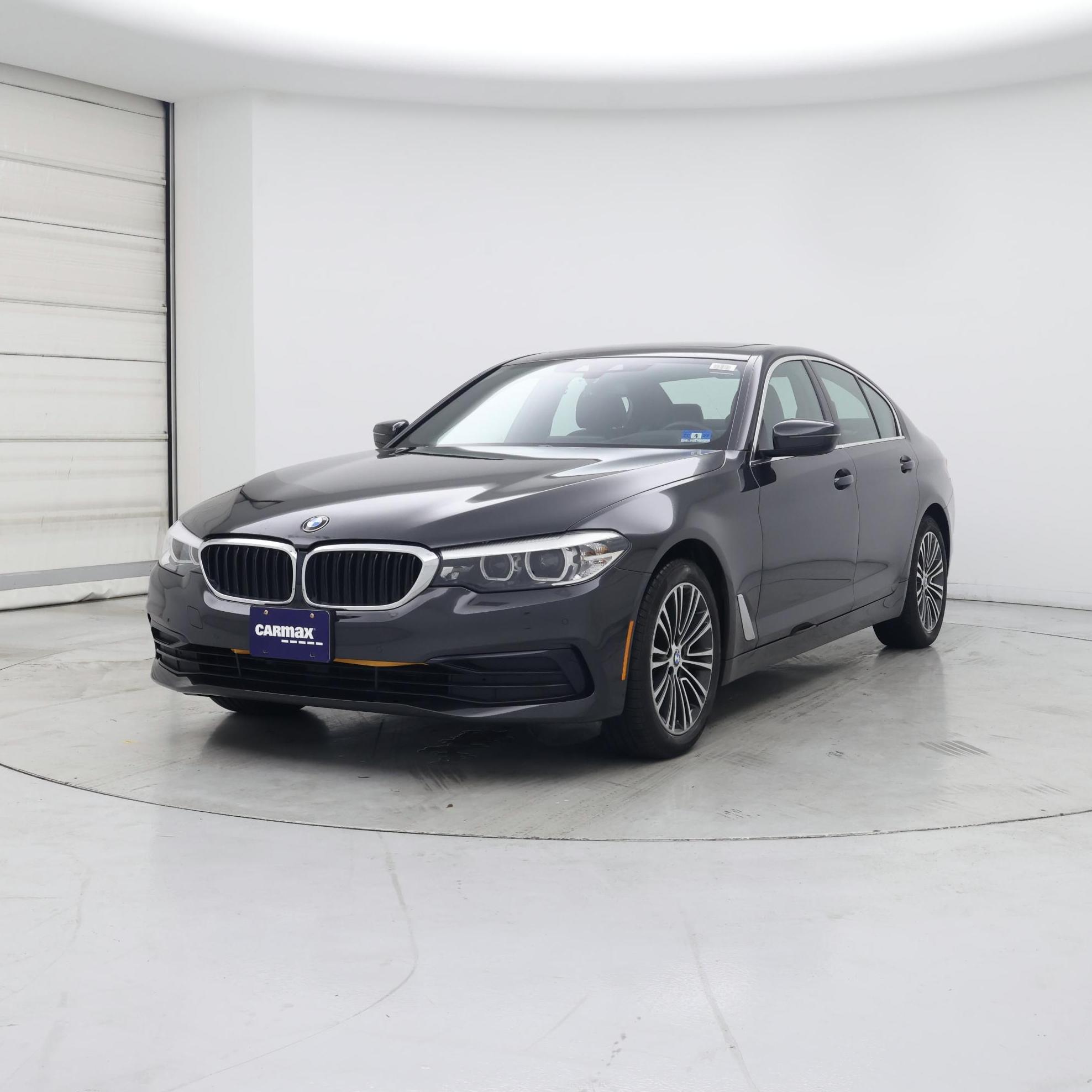 Thumbnail: 2020 BMW 5 Series - 4
