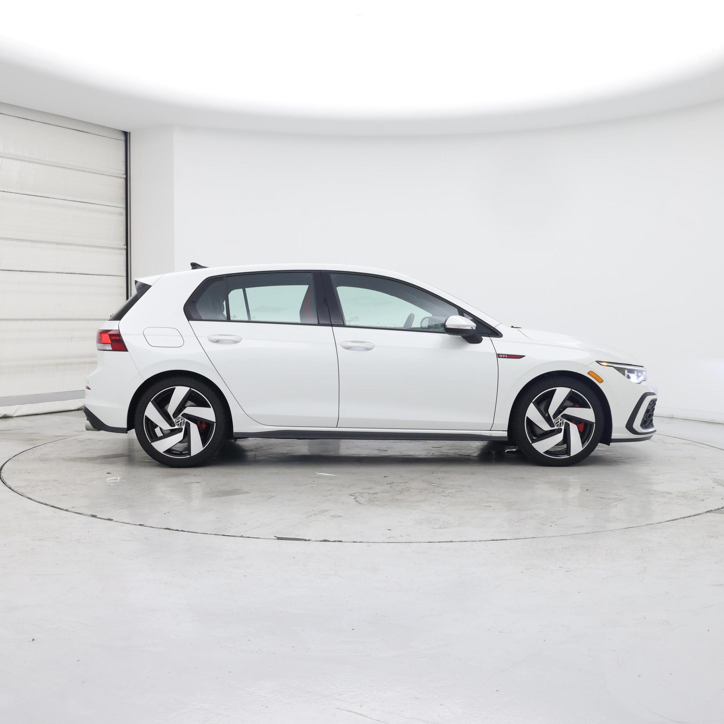 Thumbnail: 2024 Volkswagen Golf - 7