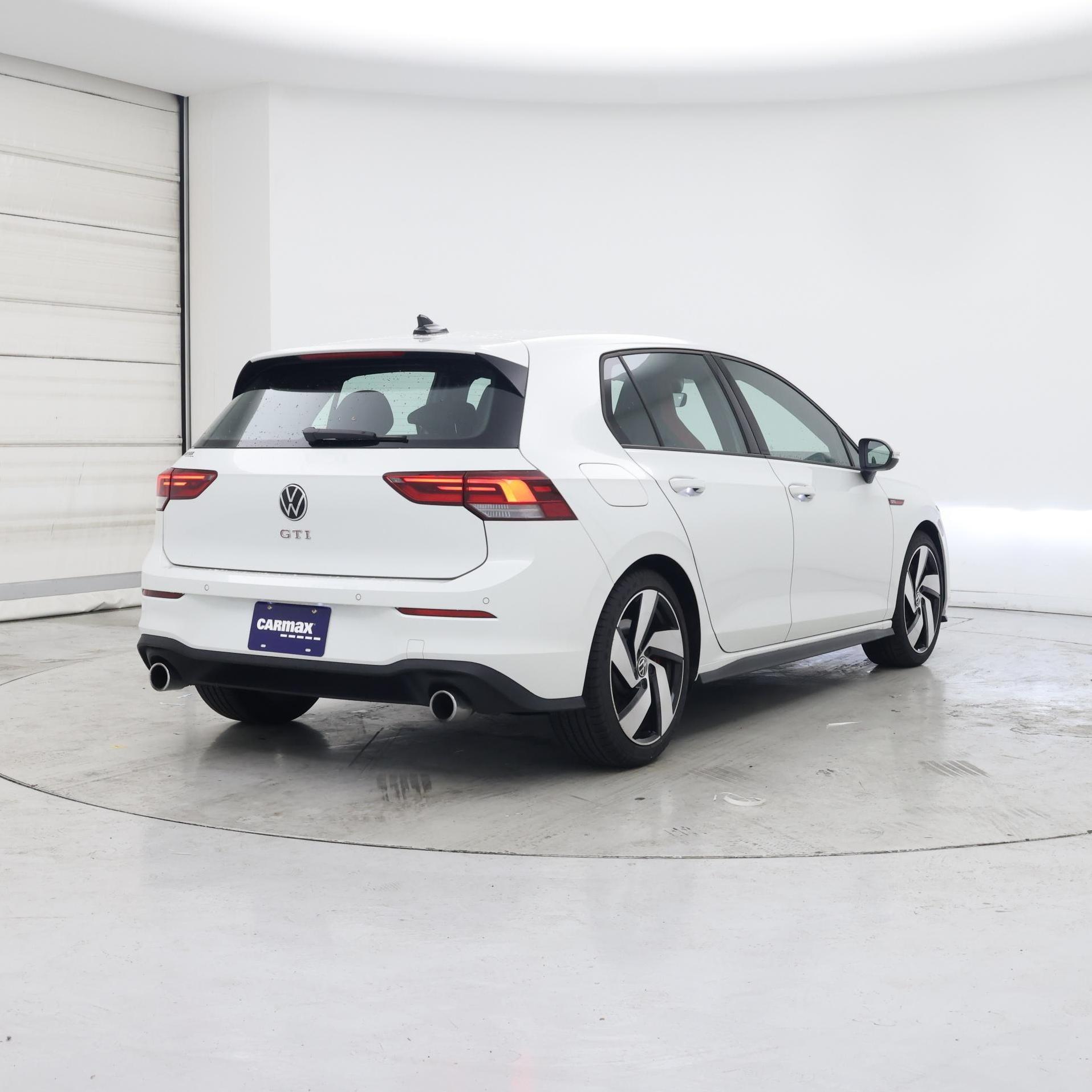 Thumbnail: 2024 Volkswagen Golf - 8