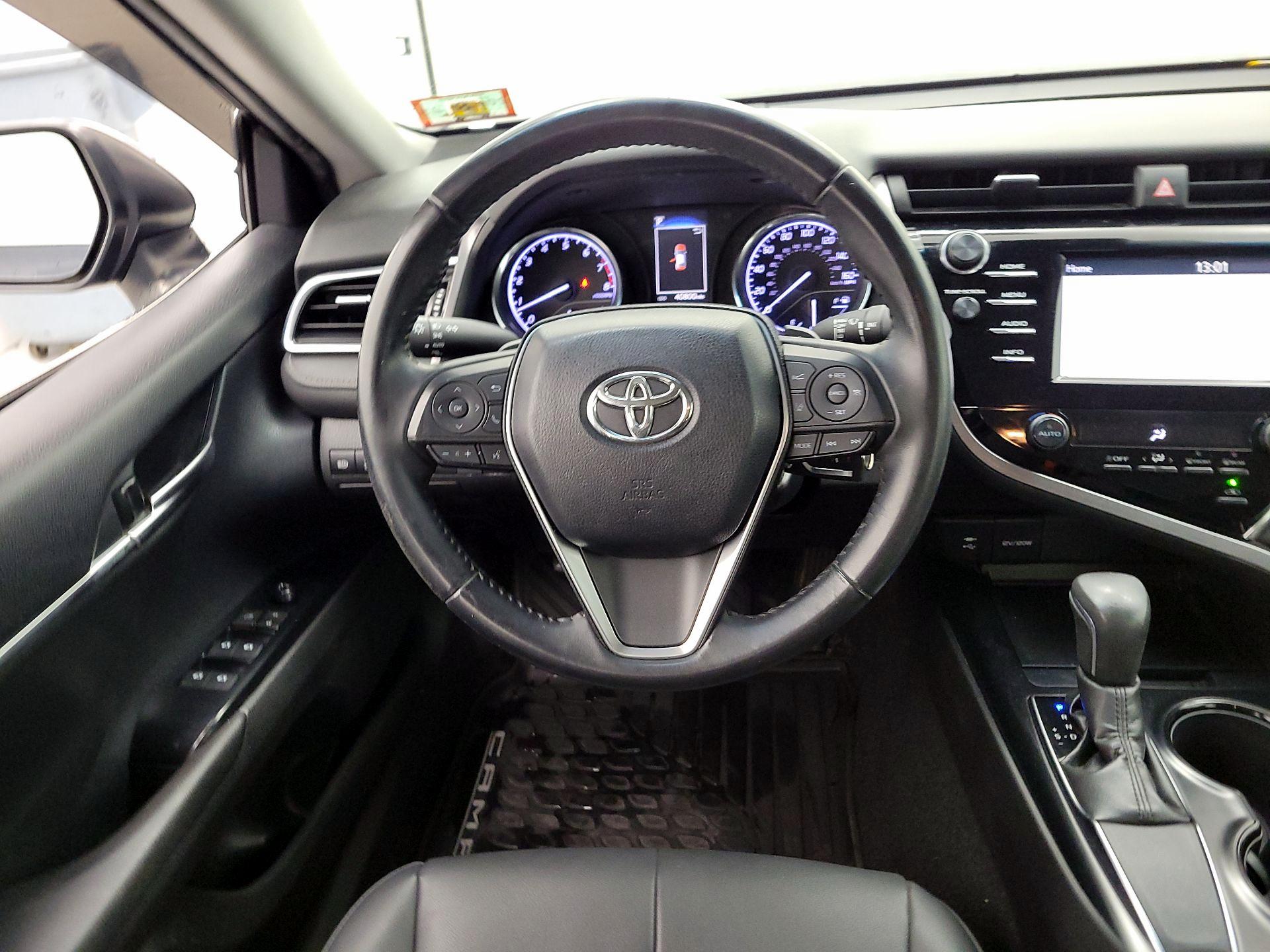 Thumbnail: 2018 Toyota Camry - 9